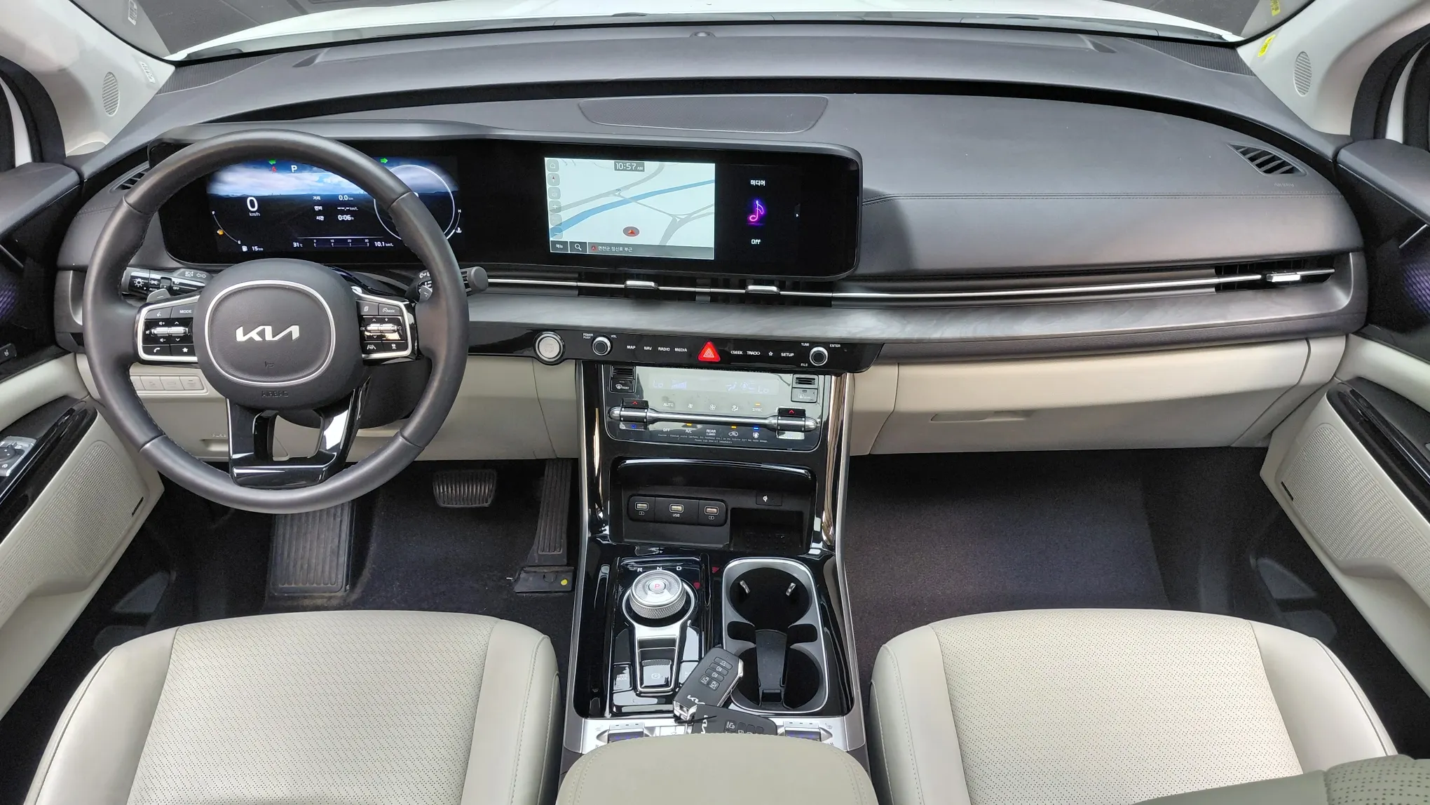 Kia Carnival 9 2022 4/5