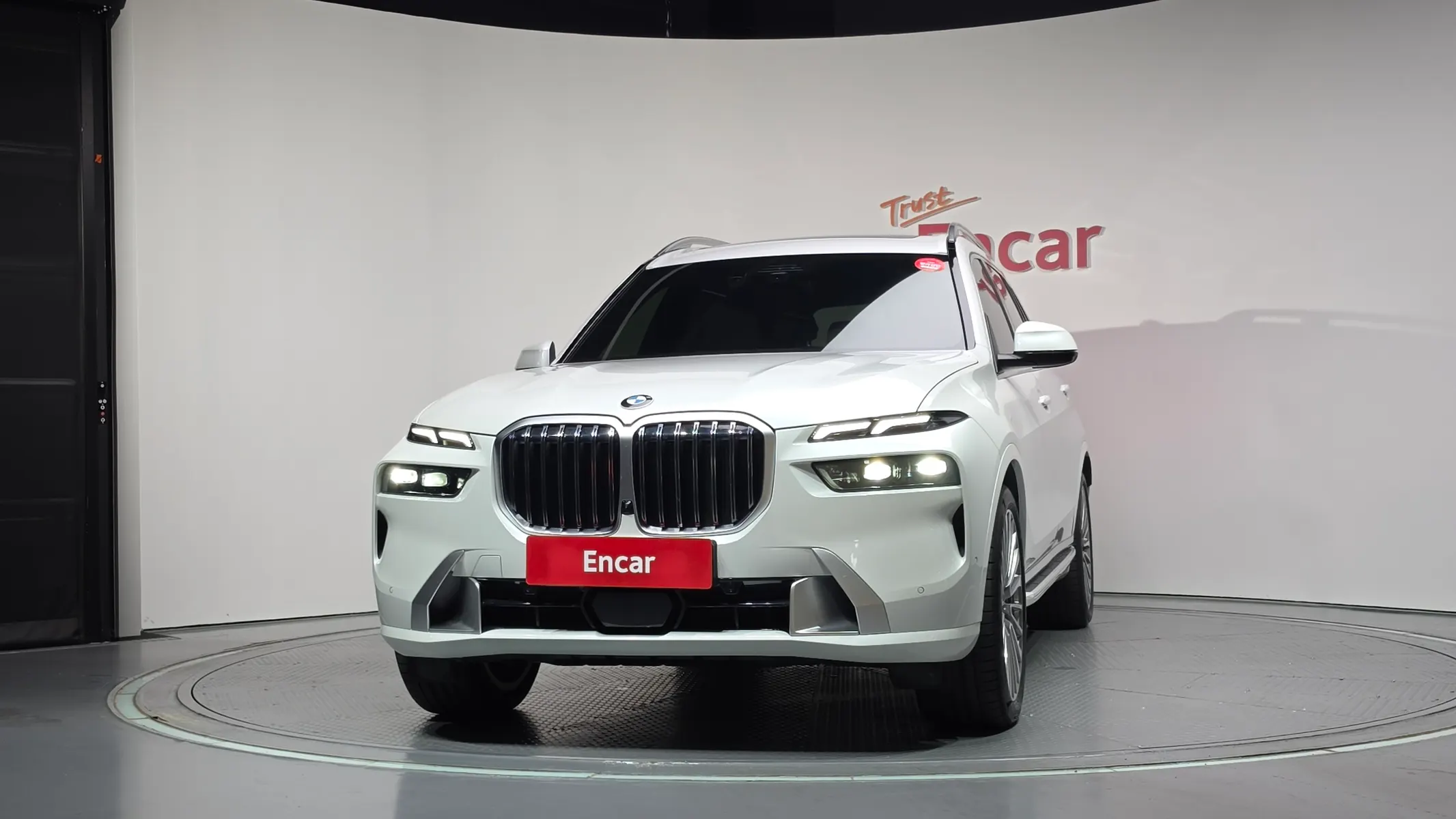 BMW X7 (G07) xDrive 40i 7 2025 3/34