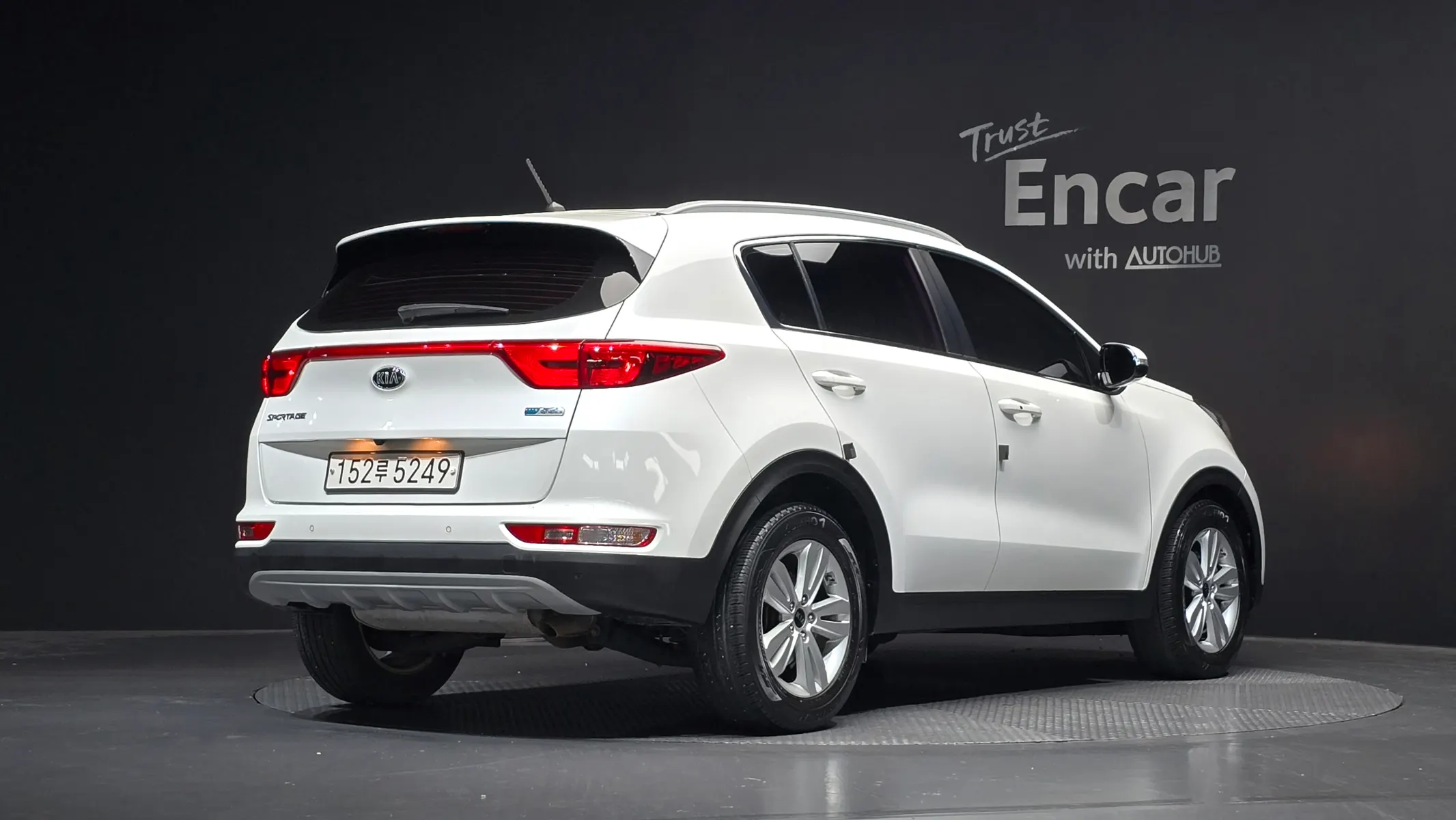Kia 4 2.0 2WD 2017 2/31
