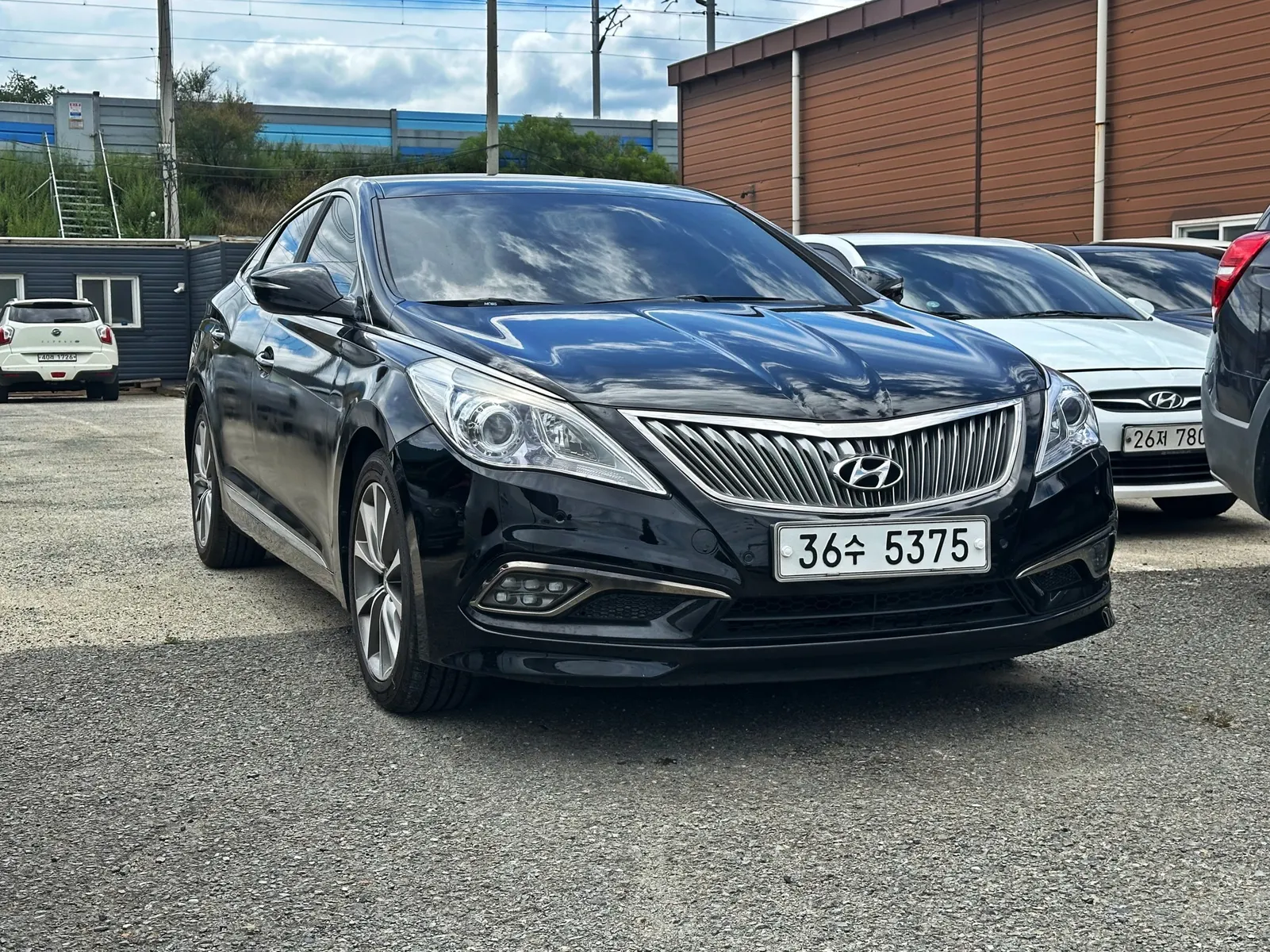 Hyundai Grandeur HG HG300 2014 2/5