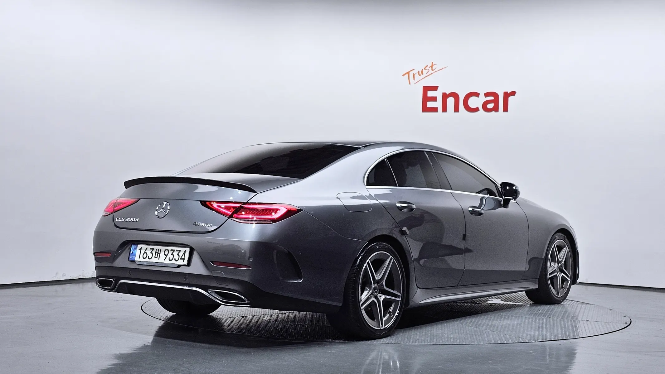 Mercedes-Benz CLS-Class C257 CLS300d AMG Line 2019 3/36