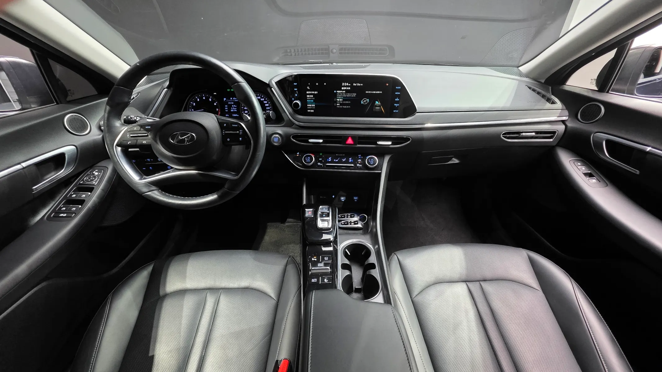 Hyundai (DN8) 2.0 2019 4/5
