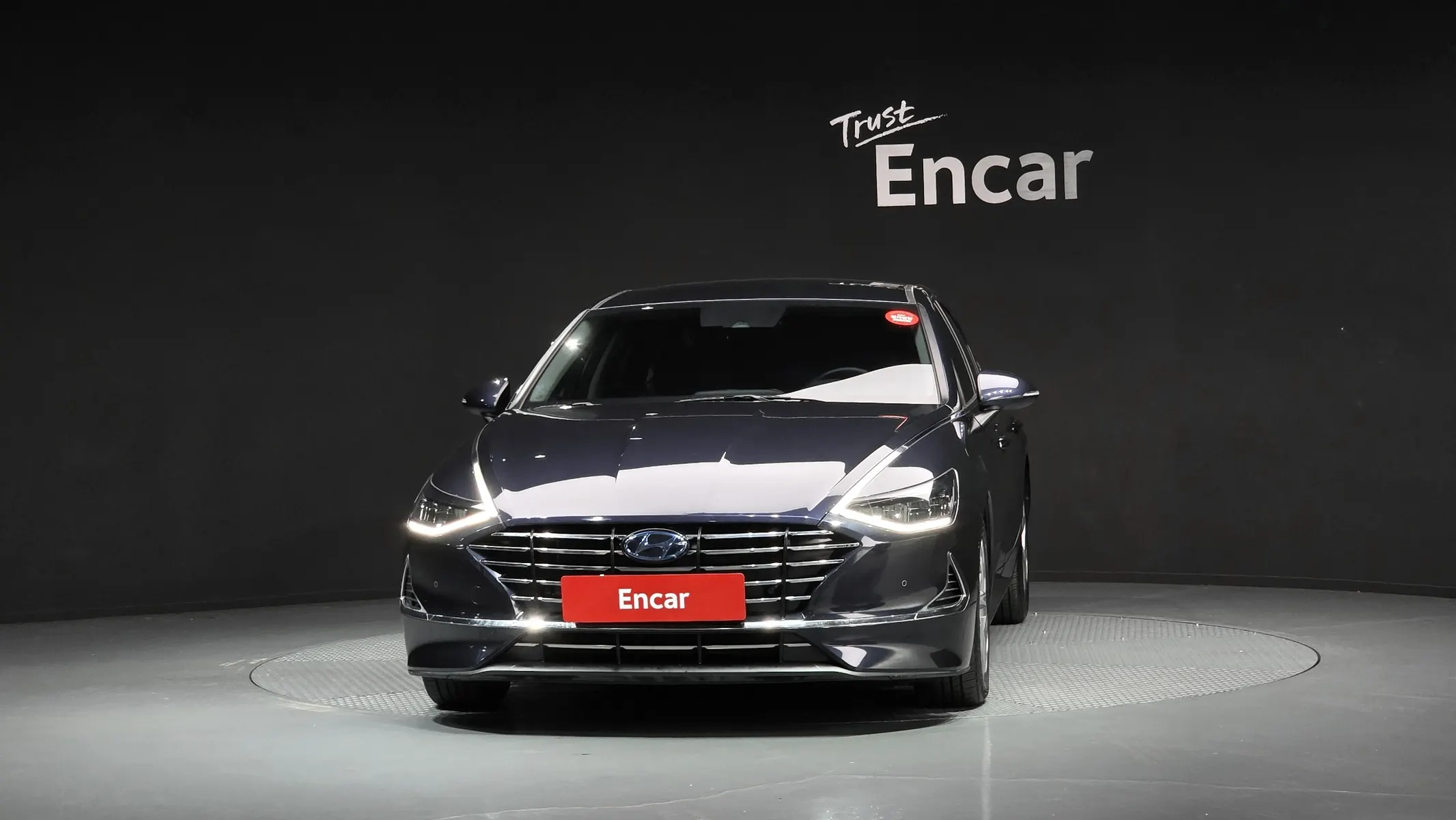 Hyundai (DN8) 2.0 2019 2/5