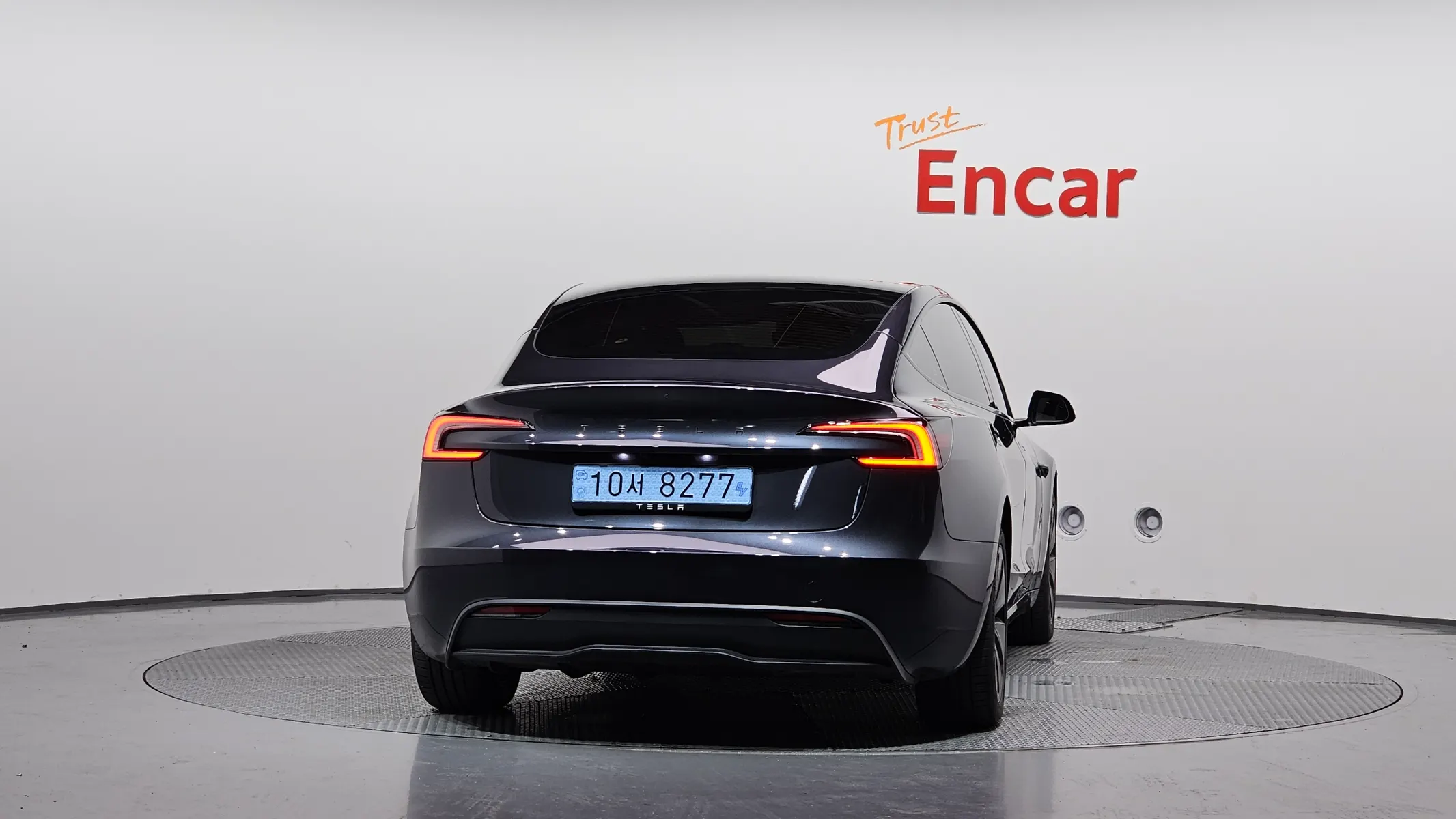 Tesla 3 RWD 2025 3/5