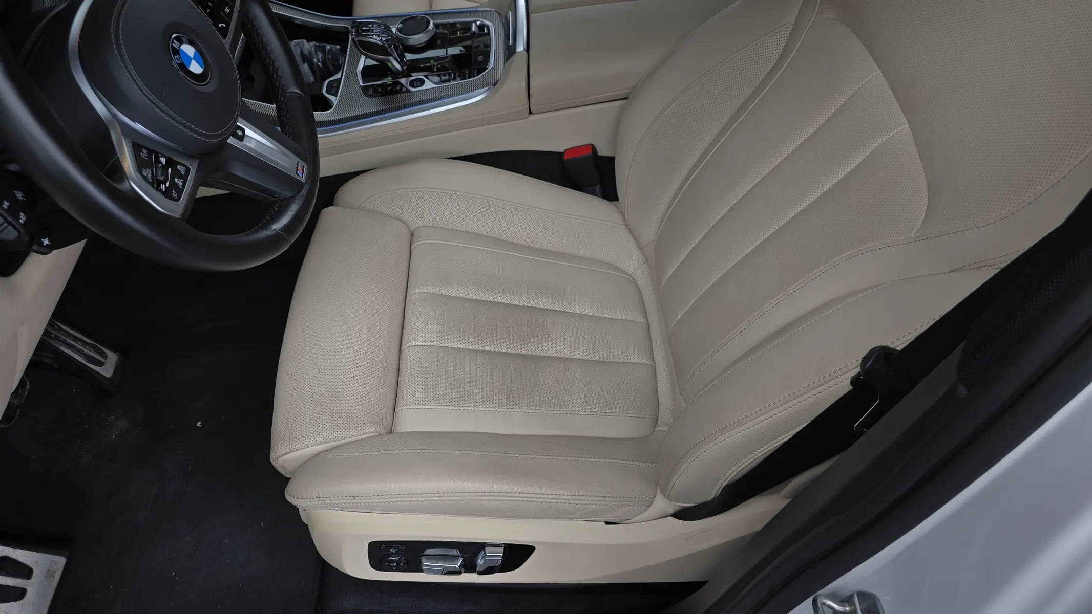 BMW X5 (G05) xDrive 45e M 2021 31/32