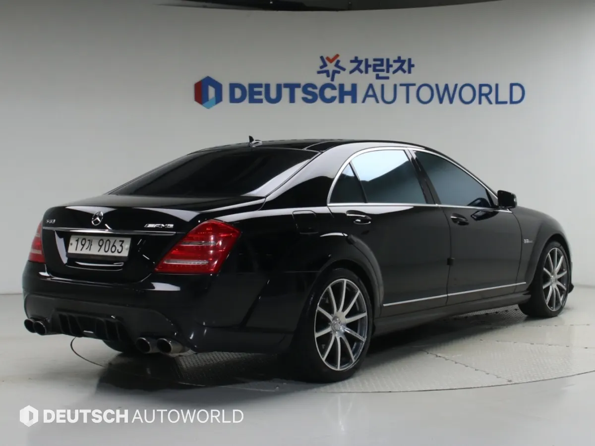 Mercedes-Benz S-Class W221 S63L AMG 2008 2/21
