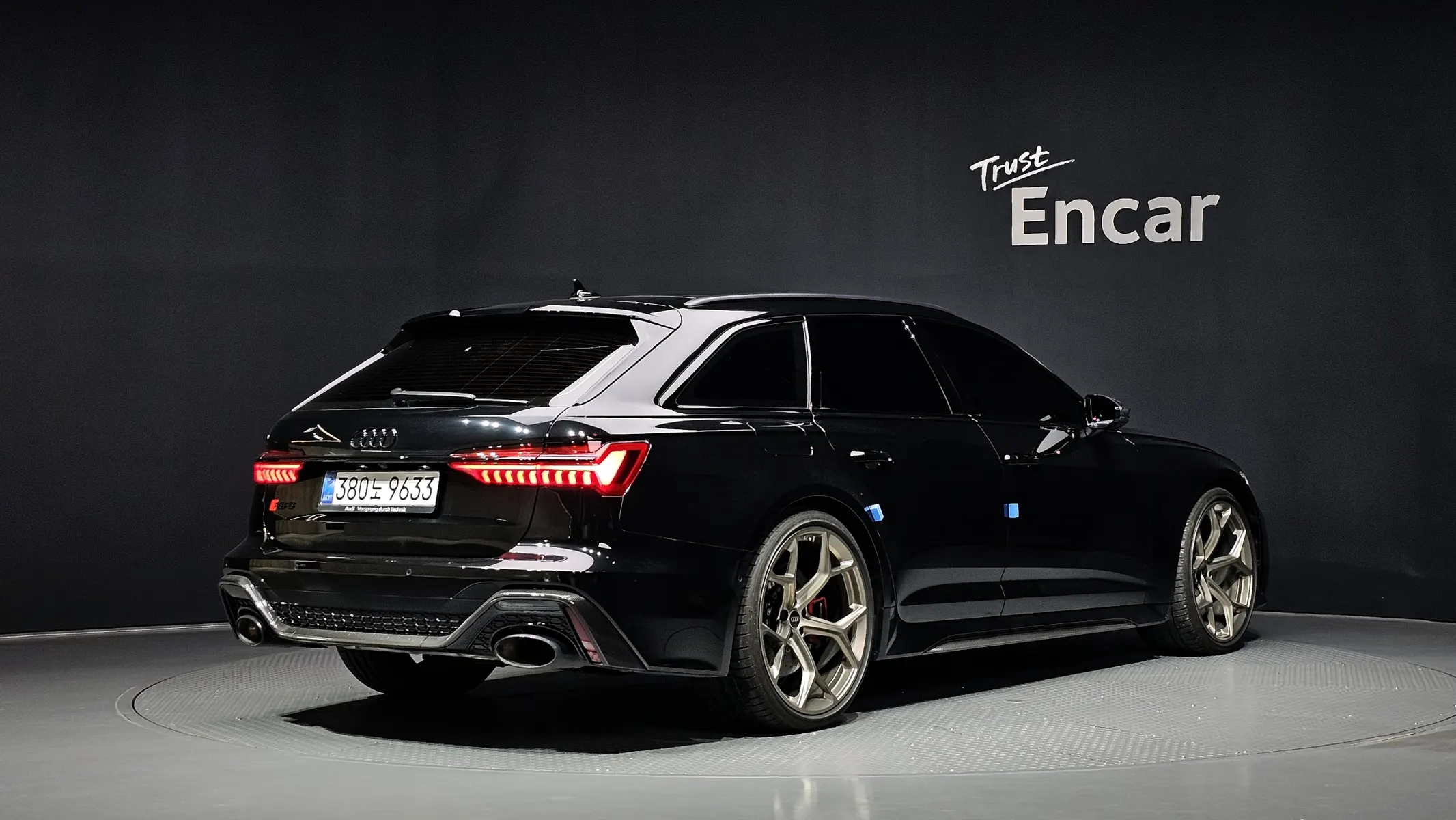Audi RS 6 (C8) 4.0 TFSI 2025 2/34