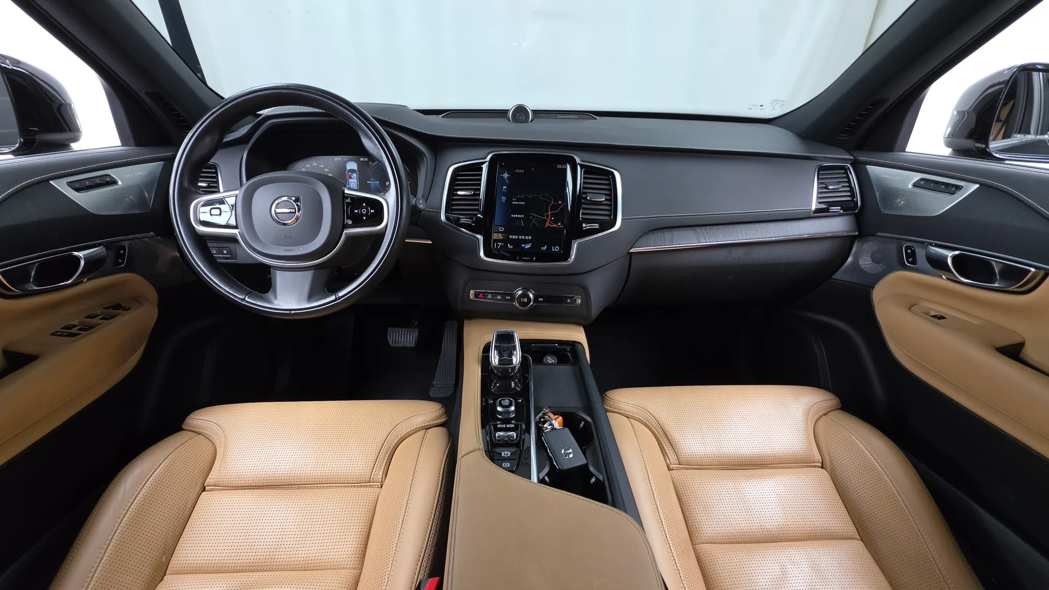 Volvo XC90 2 T8 2021 4/5
