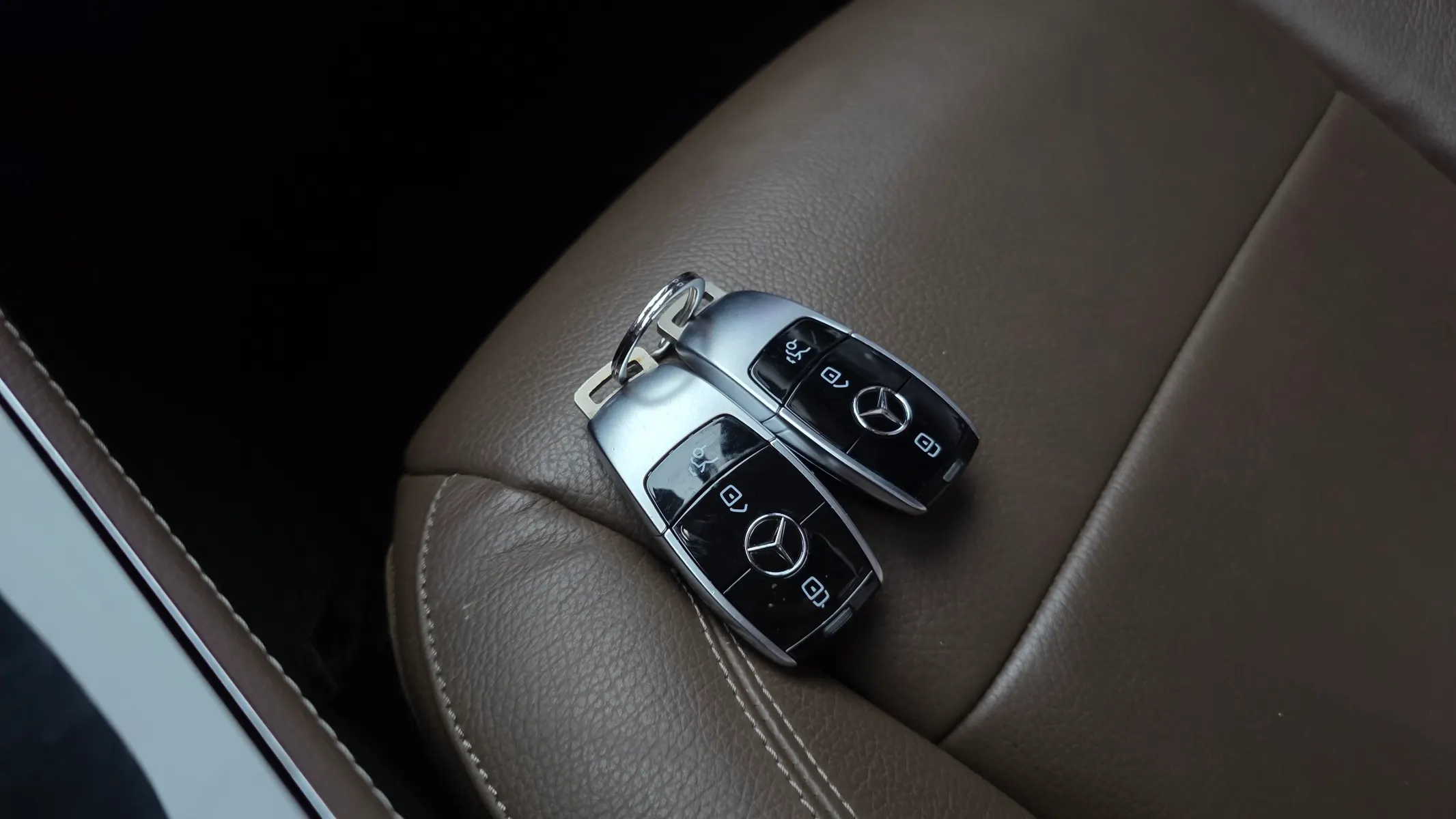 Mercedes-Benz E-Class W213 E200 2018 34/35