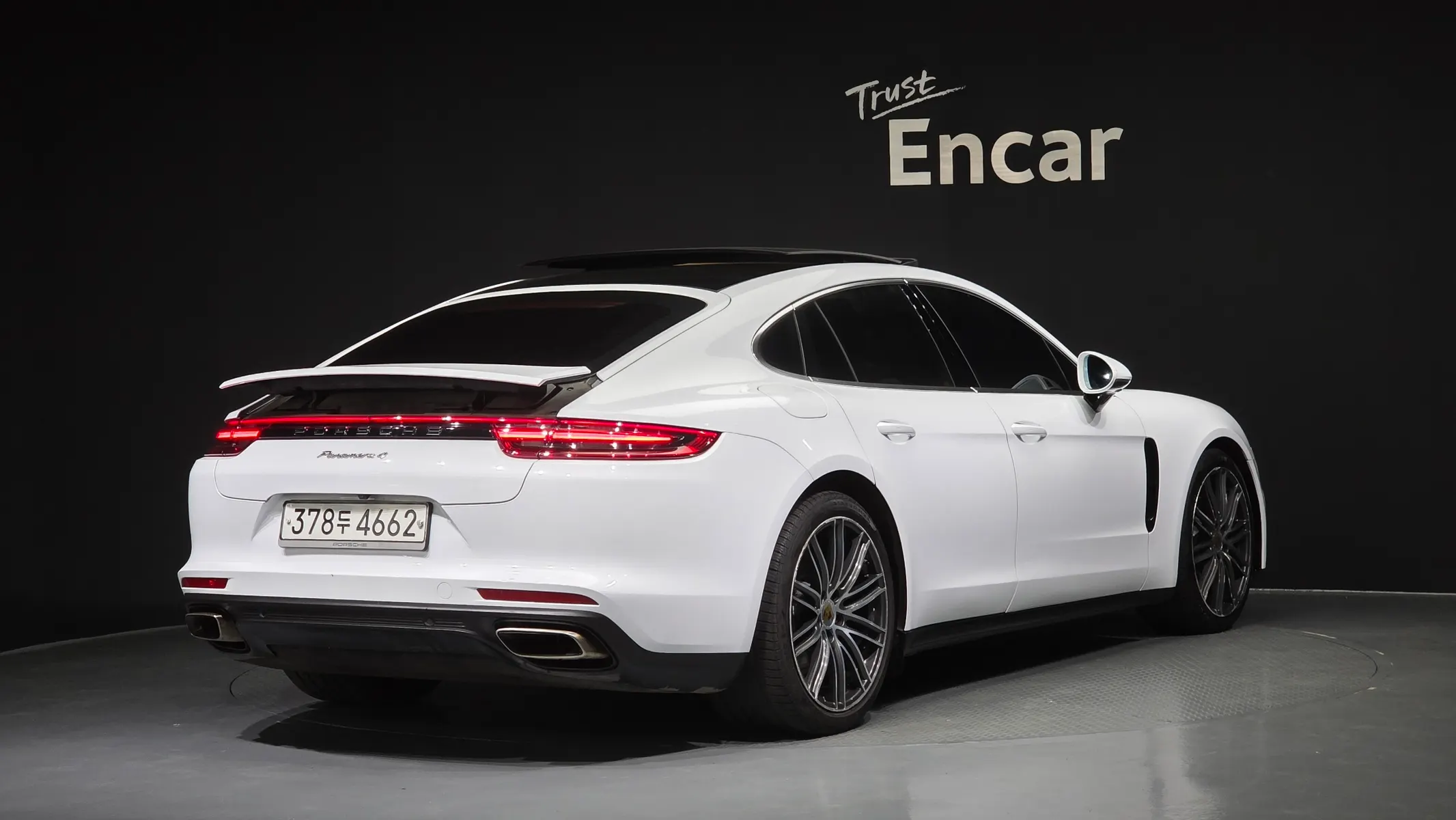 Porsche (971) 3.0 AWD 2020 2/36