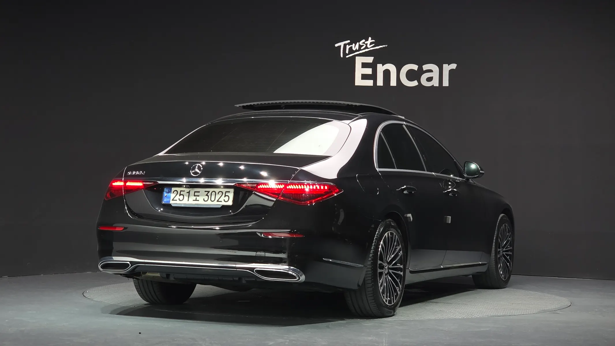 Mercedes-Benz S-Class W223 S350 d 2021 2/37