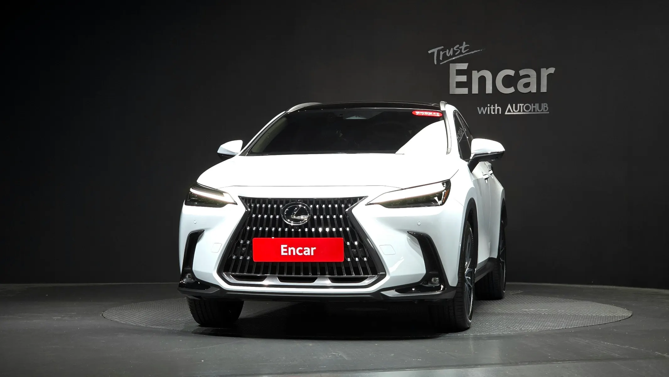 Lexus NX350h 2 2026 3/35