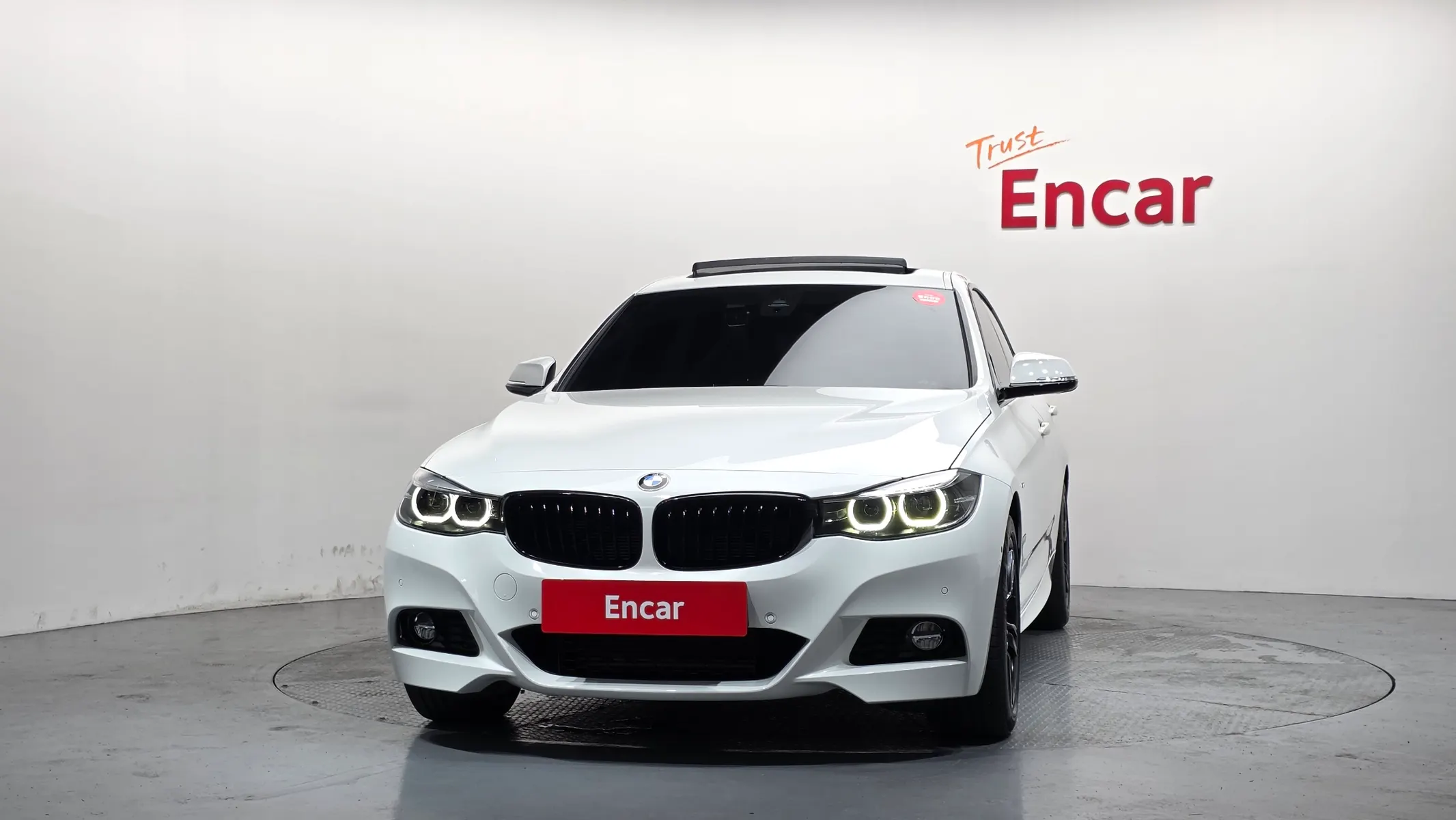 BMW 3 Series GT (F34) GT 320d xDrive M 2020 3/36