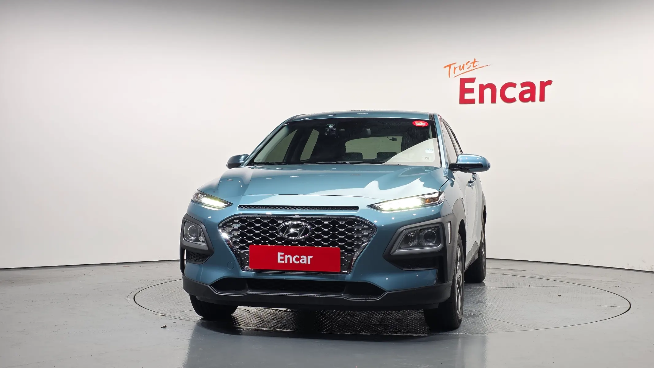 Hyundai 코나 하이브리드 2019 2/5