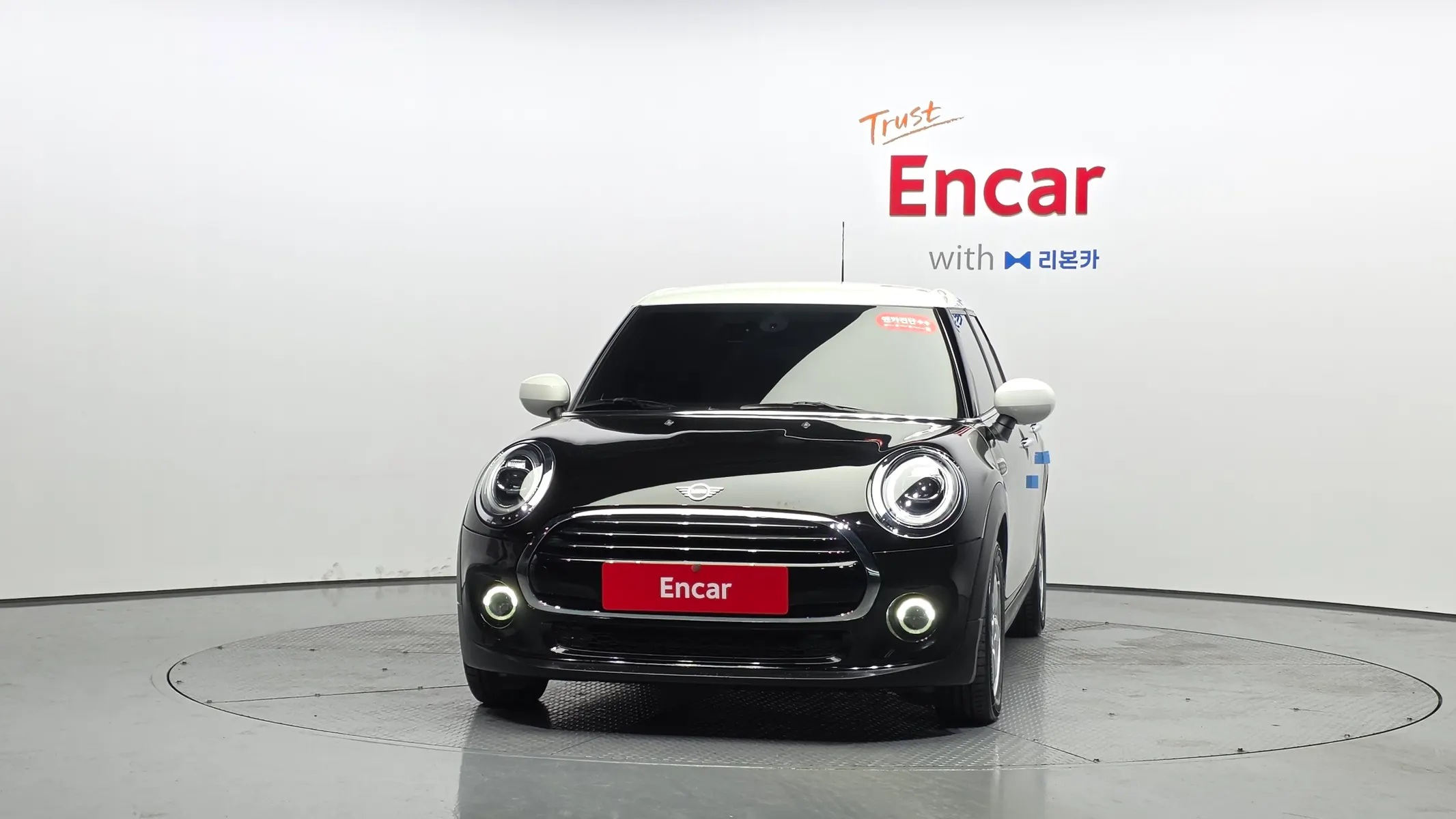 MINI 쿠퍼 5 2021 2/5