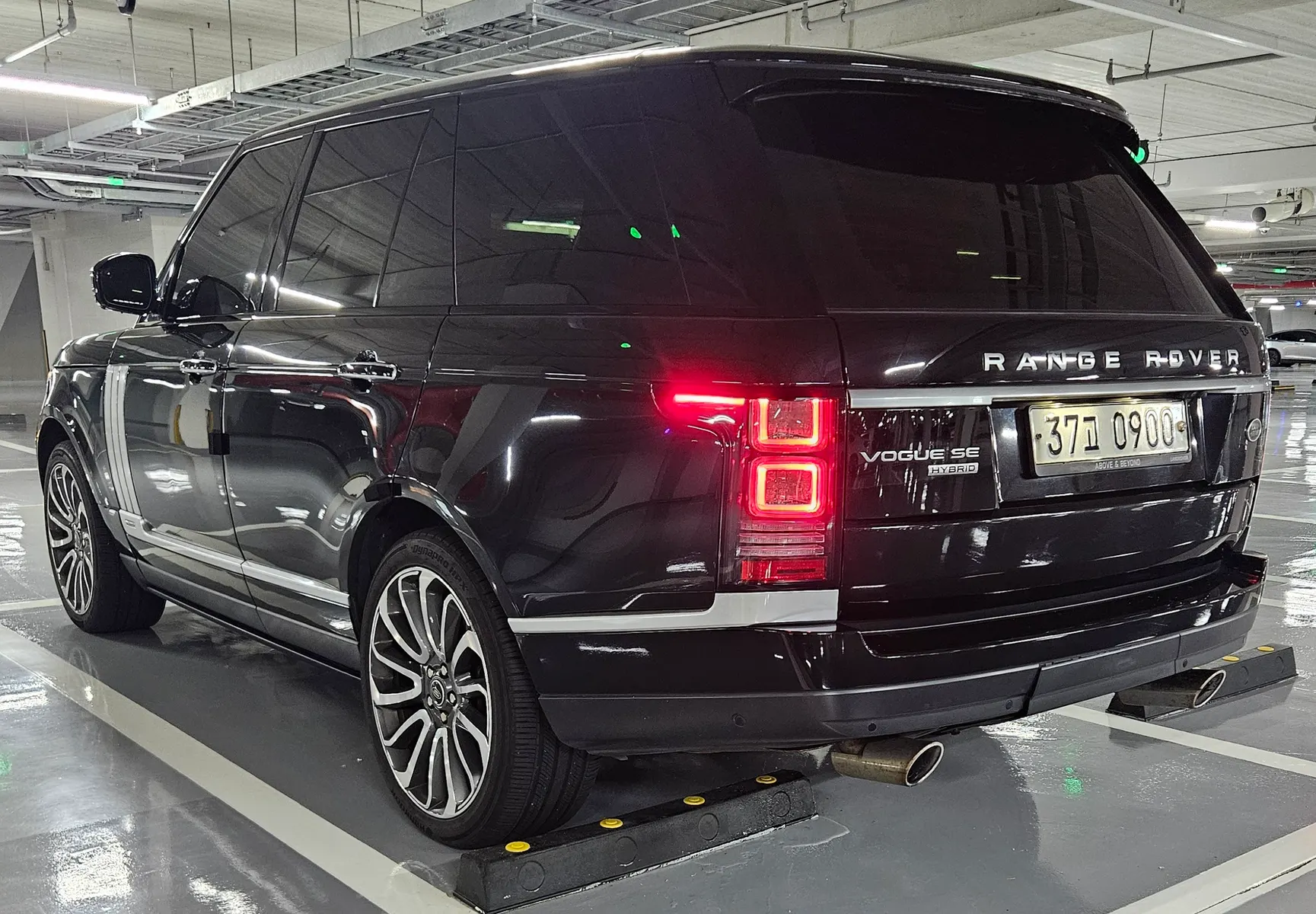 Land Rover 4 3.0 SDV6 Vogue SE 2016 2/21