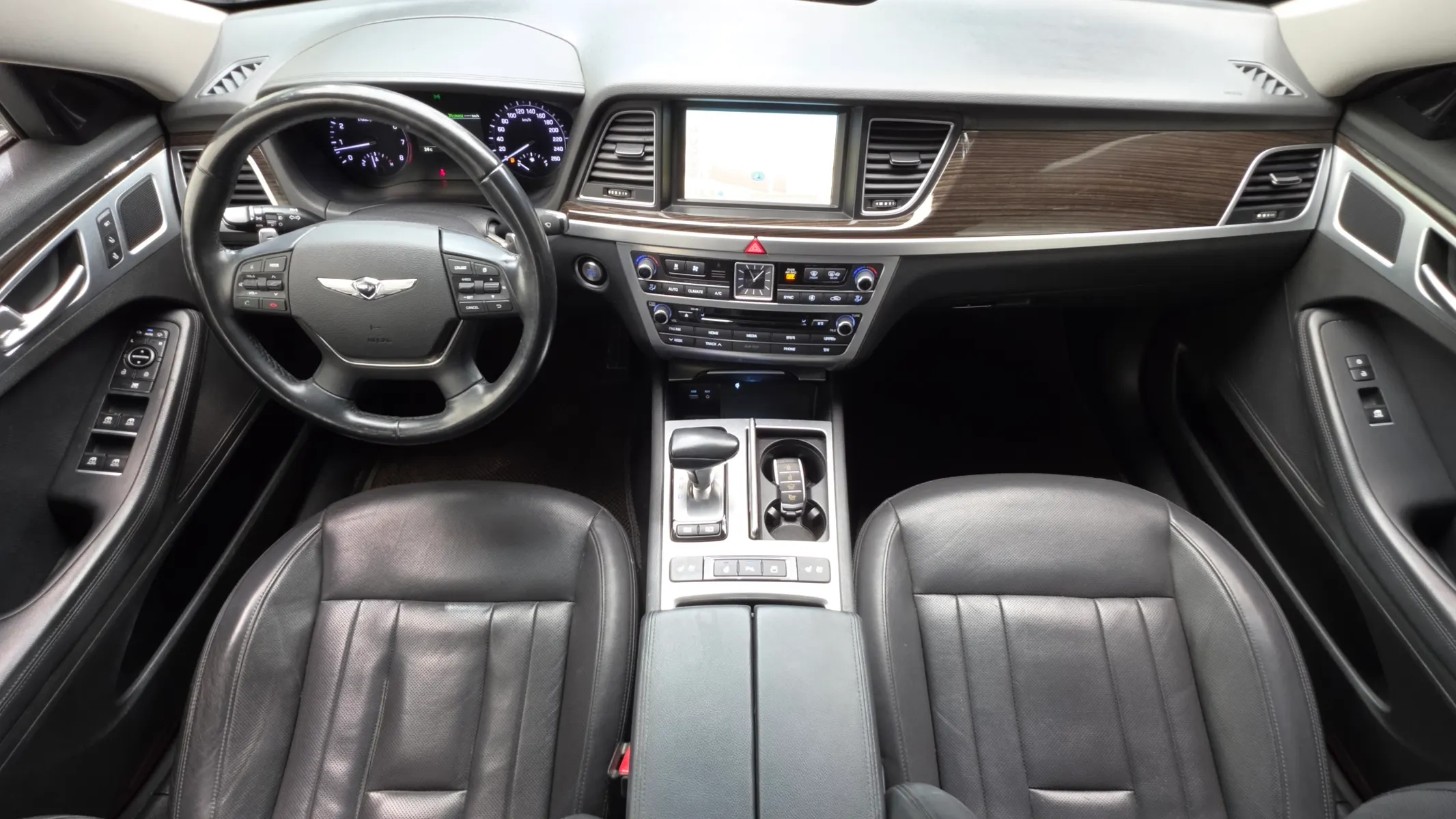 Genesis G80 3.3 GDI 2018 4/5