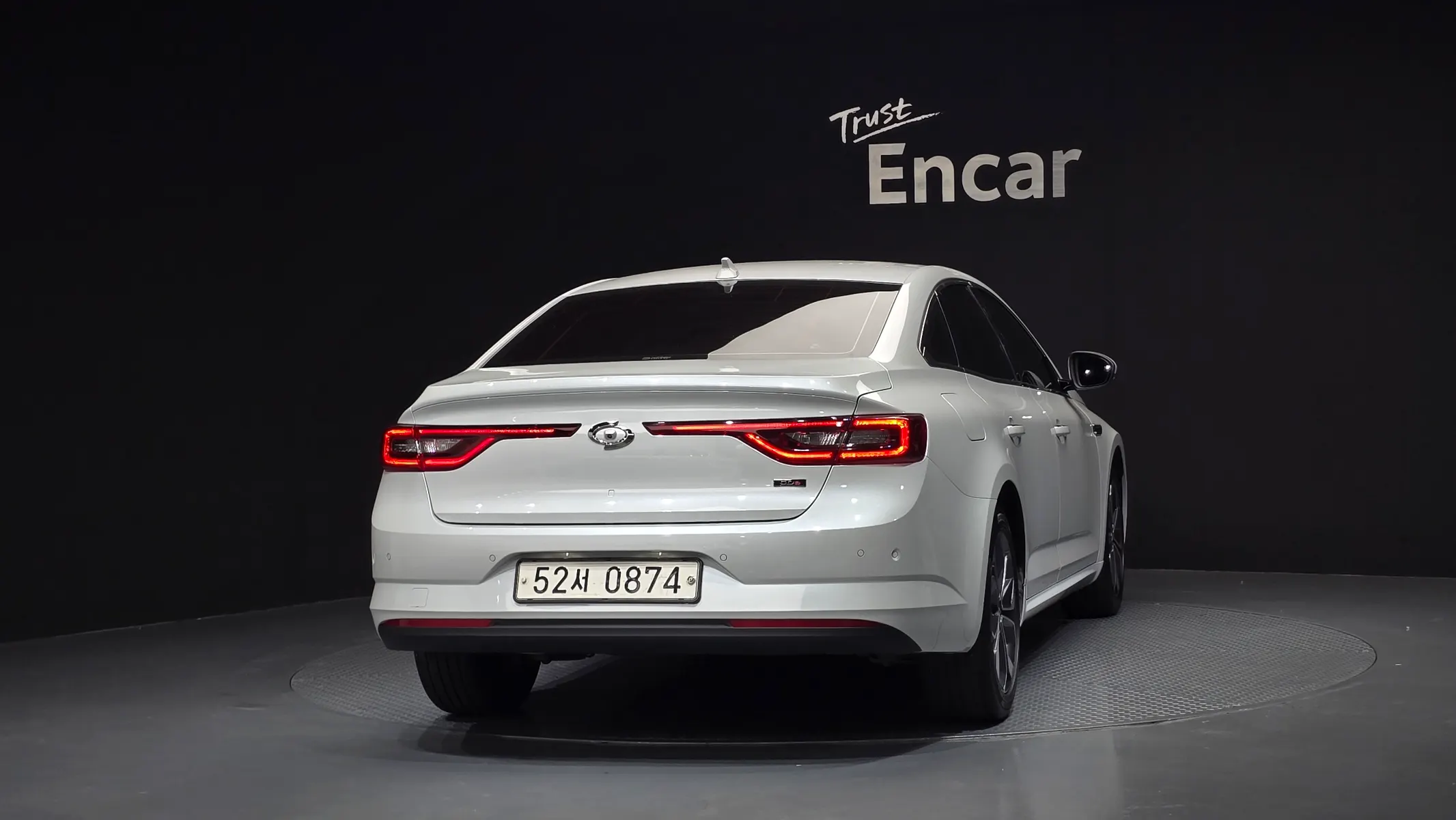 Renault Korea SM6 2.0 GDe RE 2019 3/5