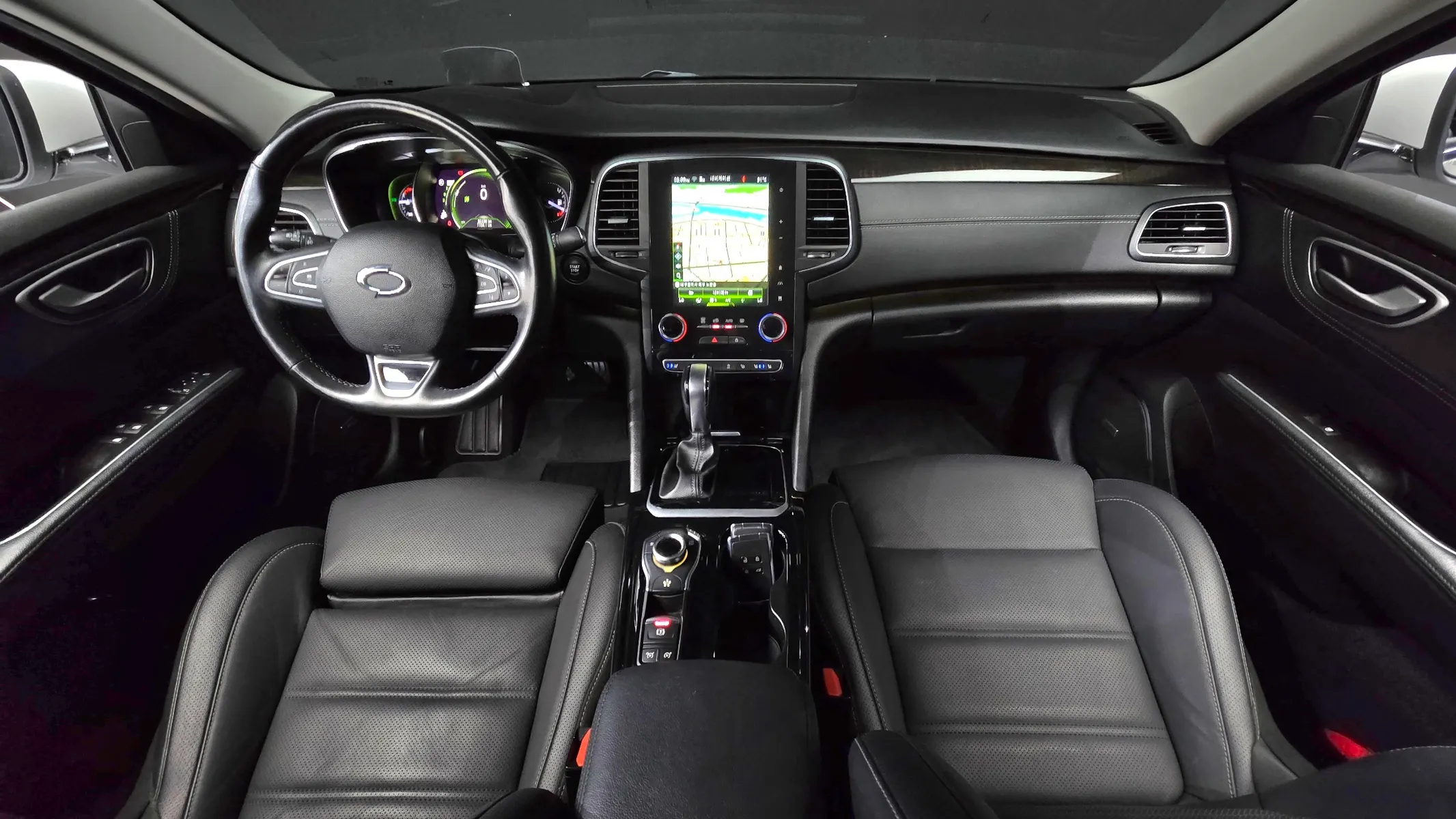 Renault Korea SM6 2.0 GDe RE 2019 4/5