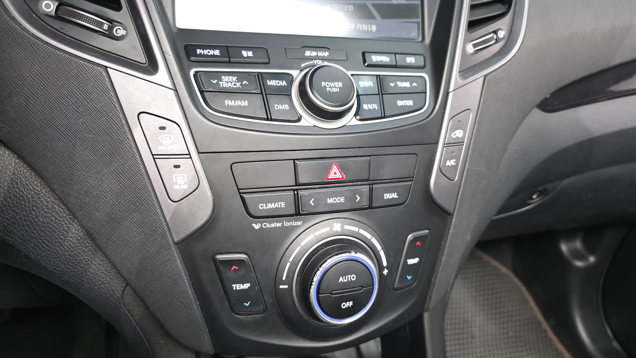 Hyundai DM (e-VGT) 2.2 2WD 2012 32/33