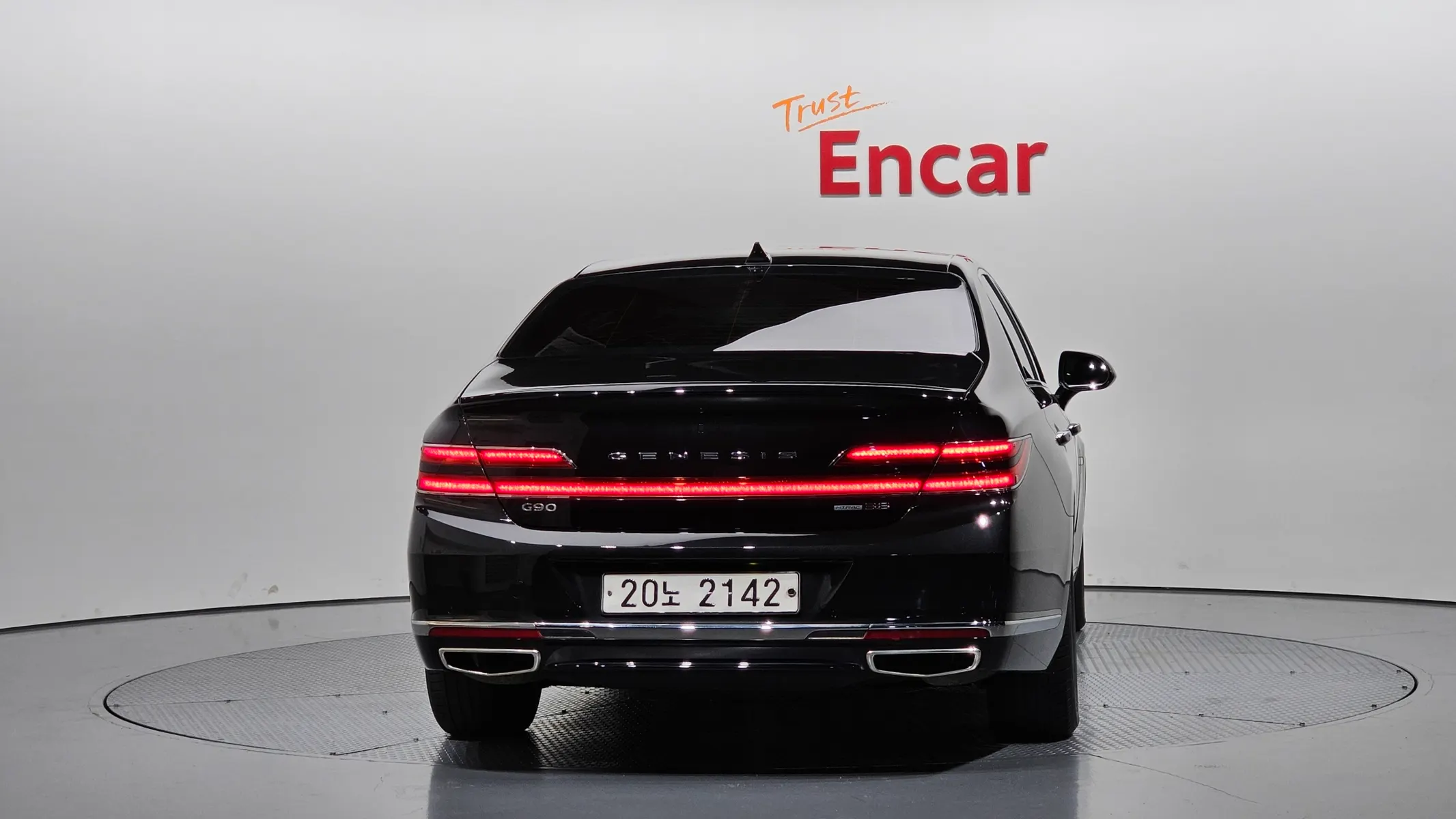 Genesis G90 3.8 AWD 2018 3/5