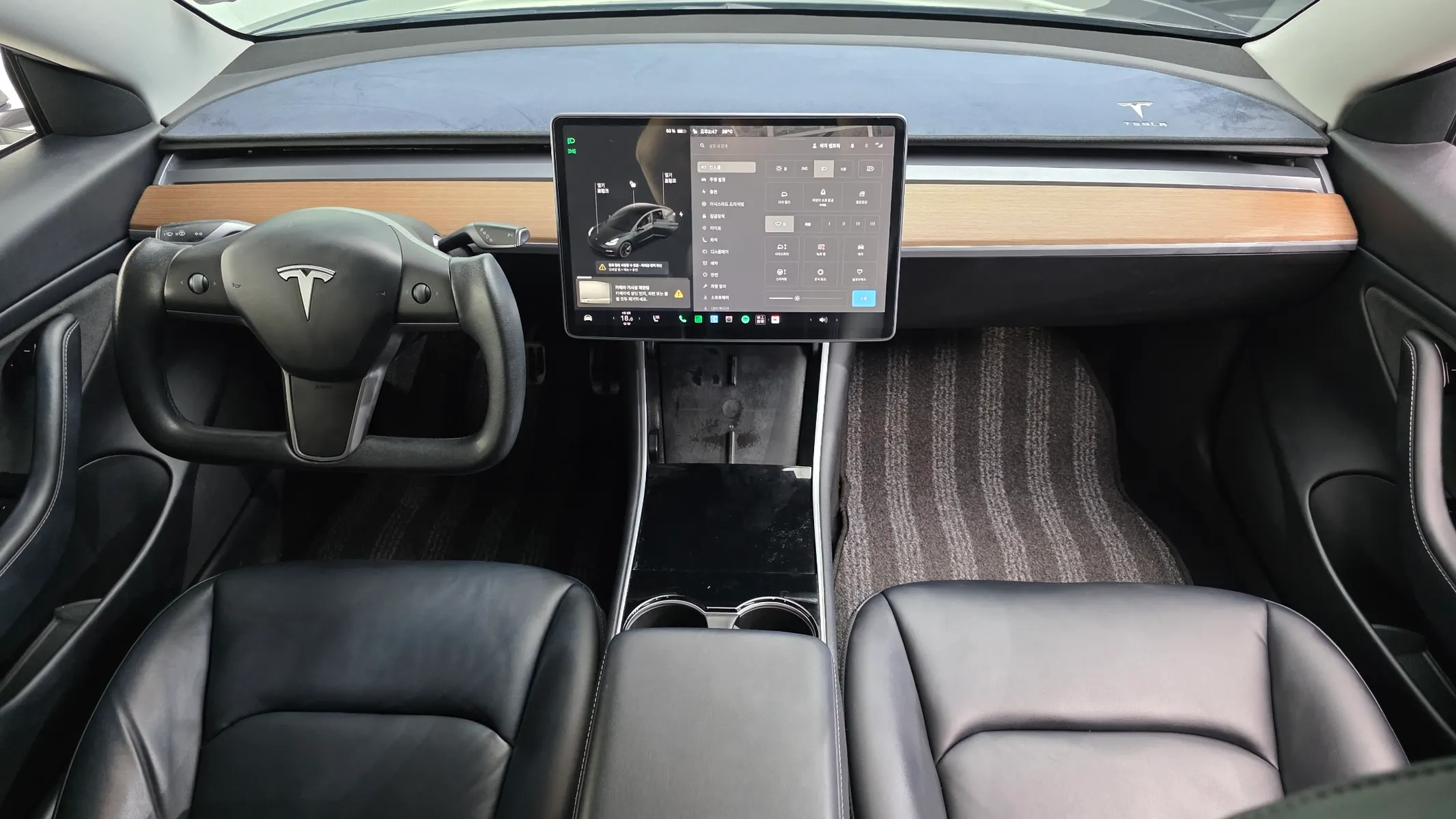 Tesla 3 AWD 2020 4/5