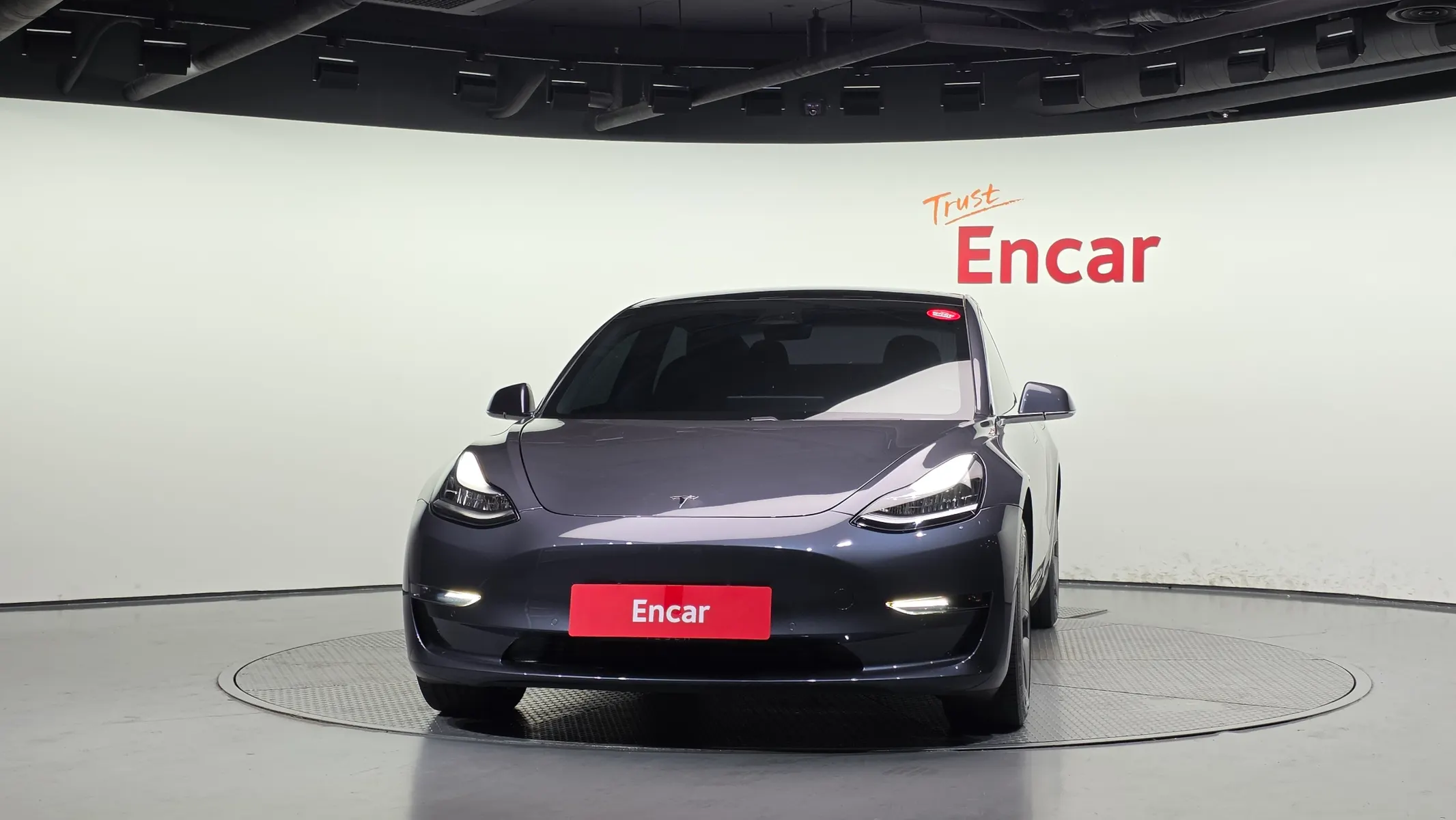 Tesla 3 AWD 2020 2/5