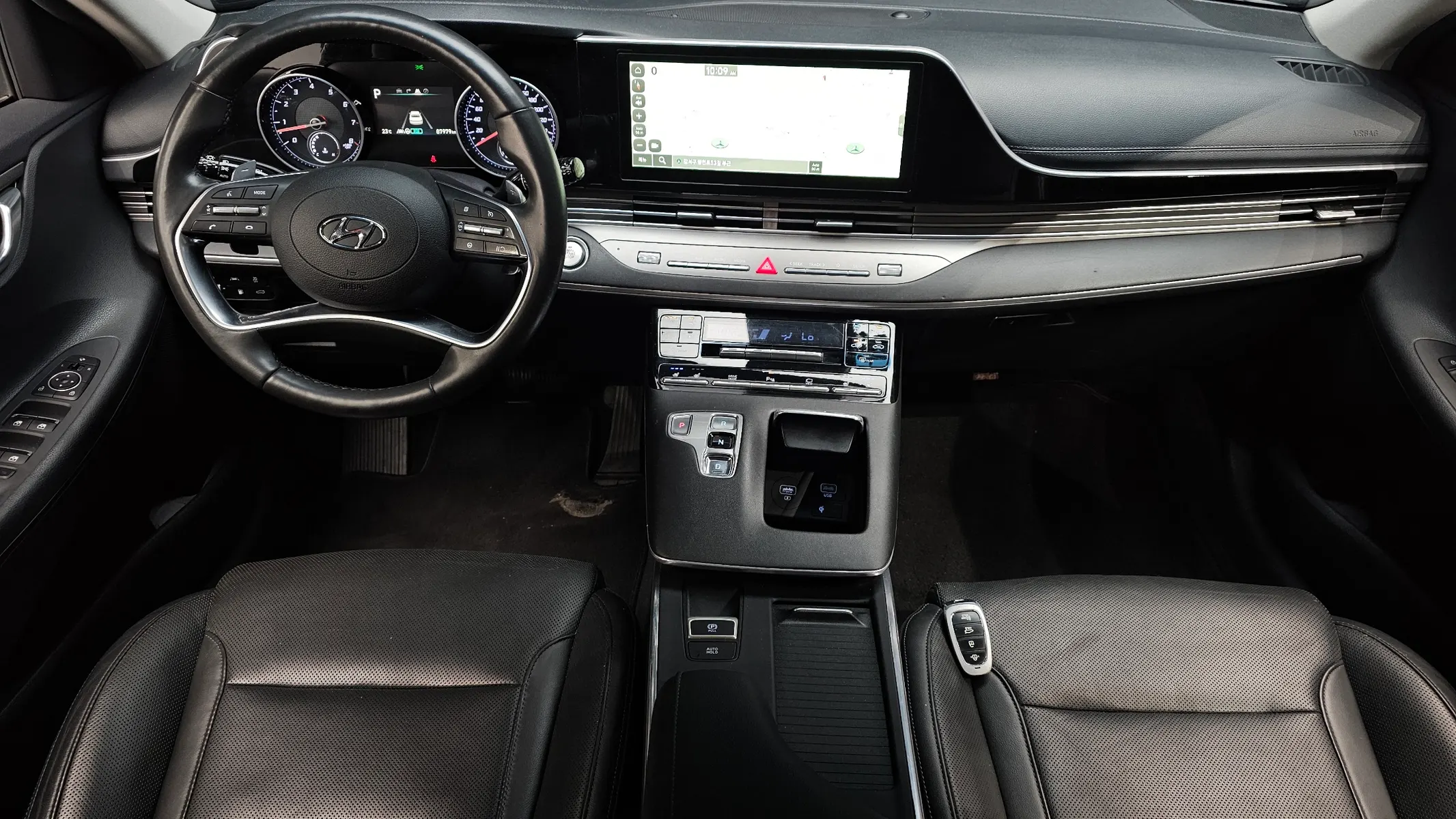 Hyundai IG 3.0 LPi () 2021 4/5