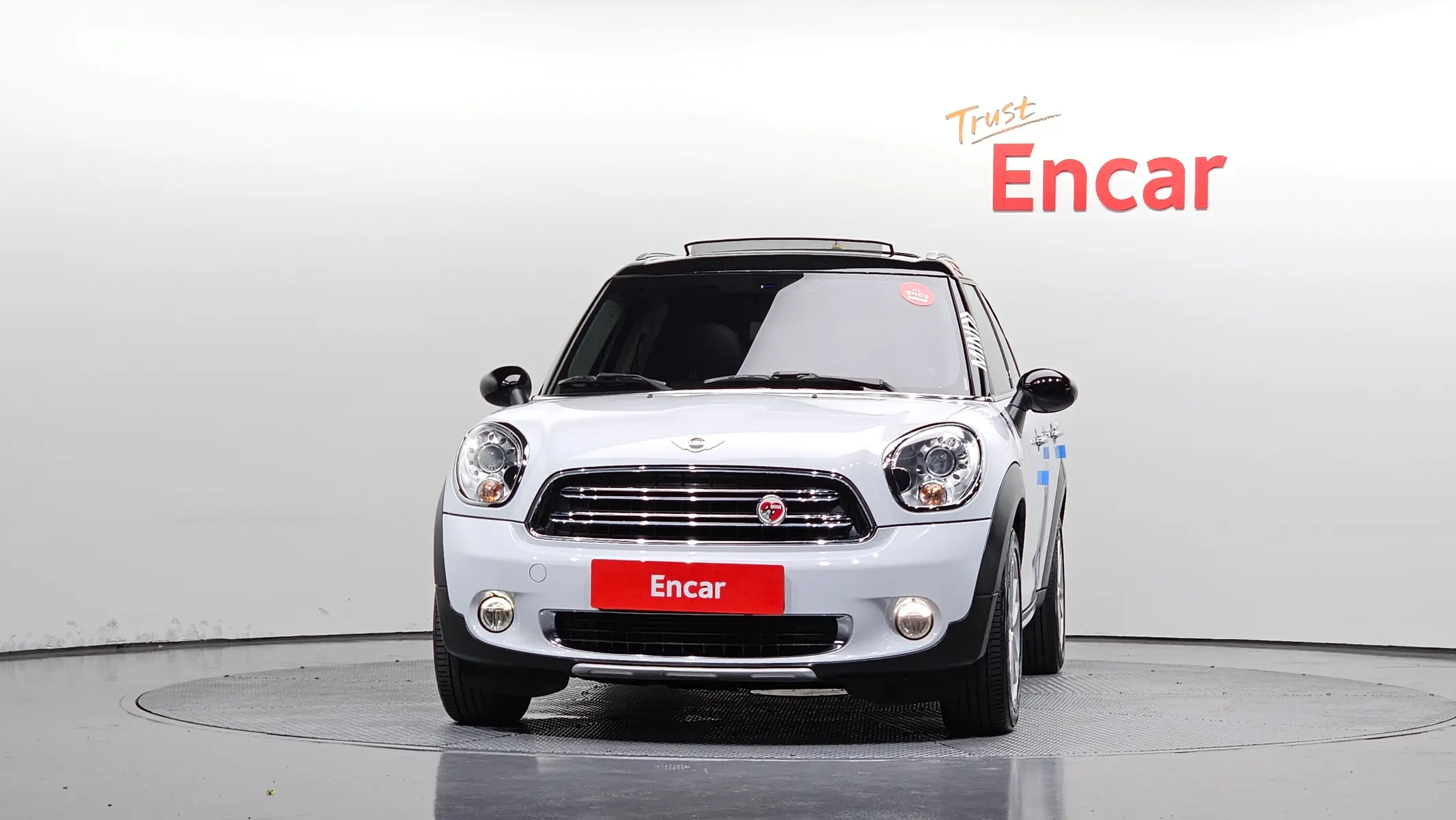 MINI D ALL4 2016 2/5