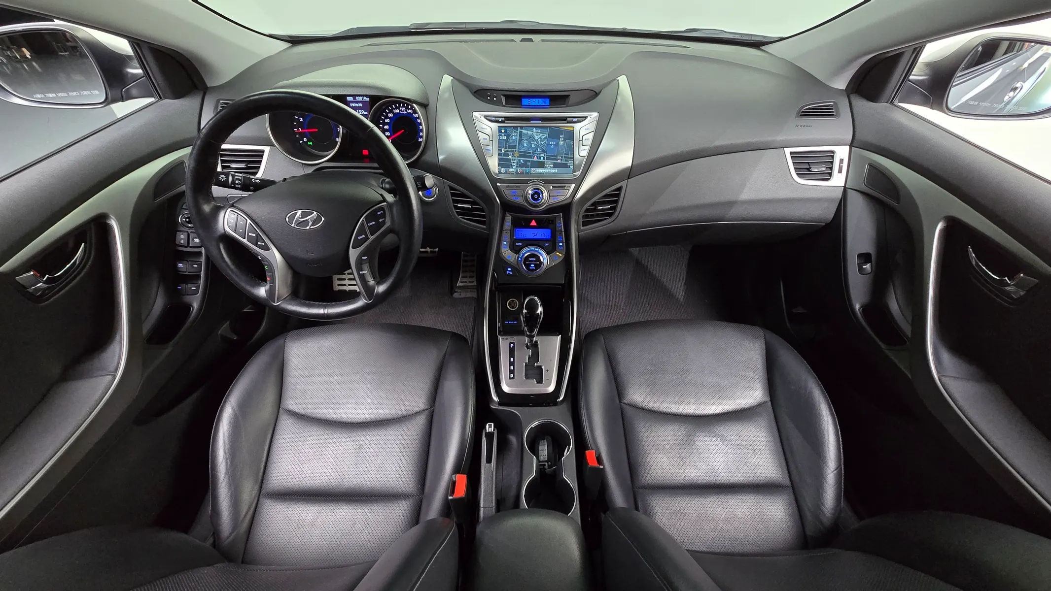 Hyundai MD M16 GDI 2013 4/5