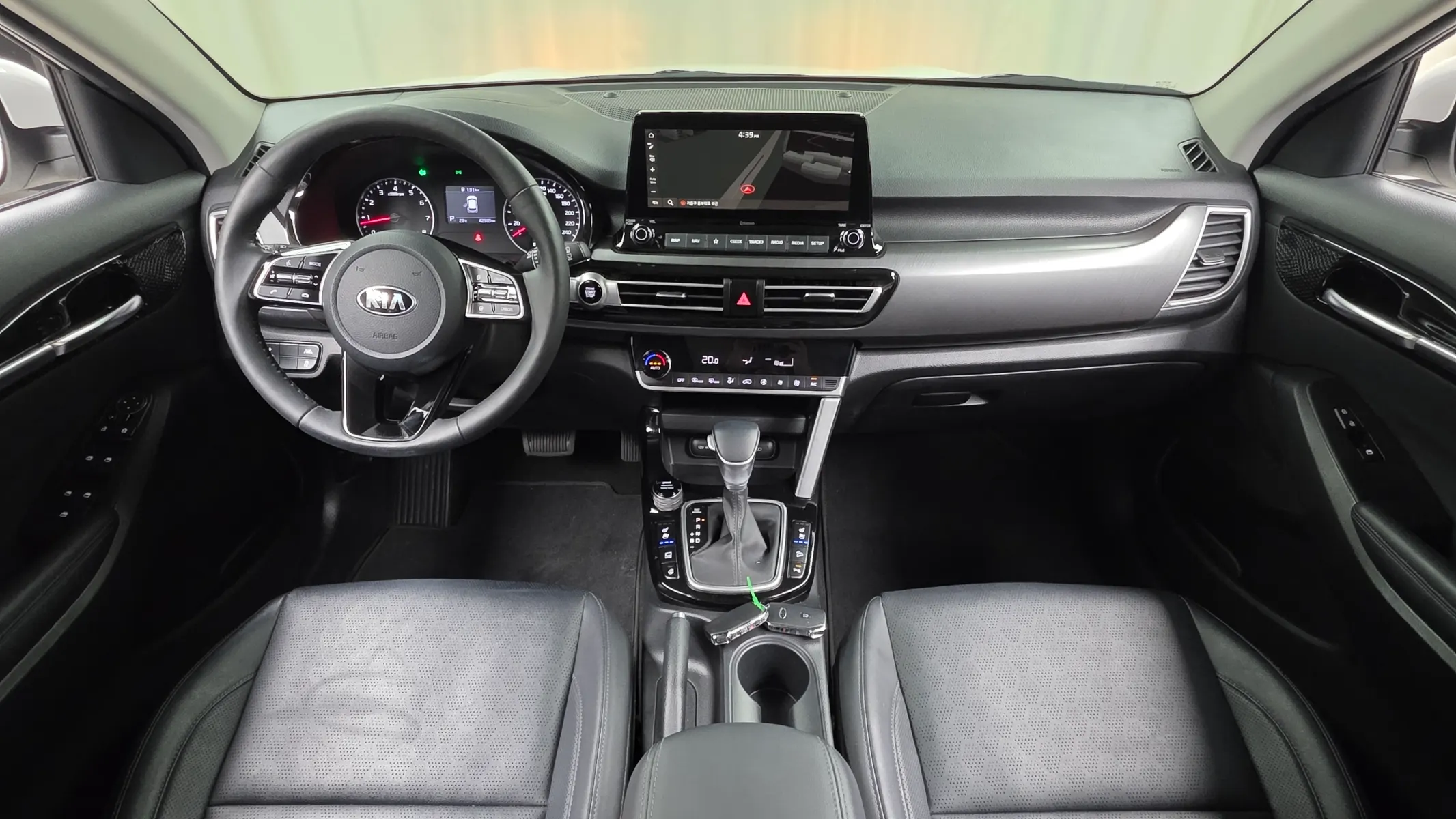 Kia Seltos 1.6 2WD 2020 4/5