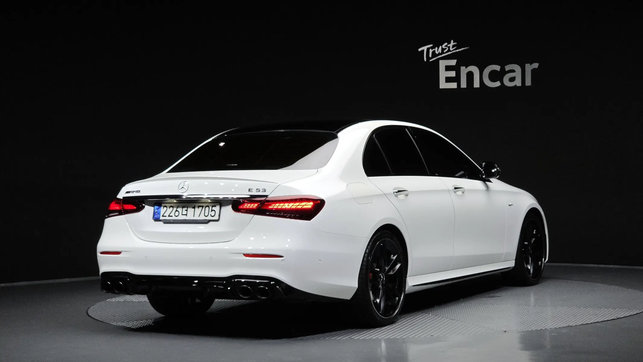 Mercedes-Benz E-Class W213 E53 AMG 4MATIC+ 2023 2/33