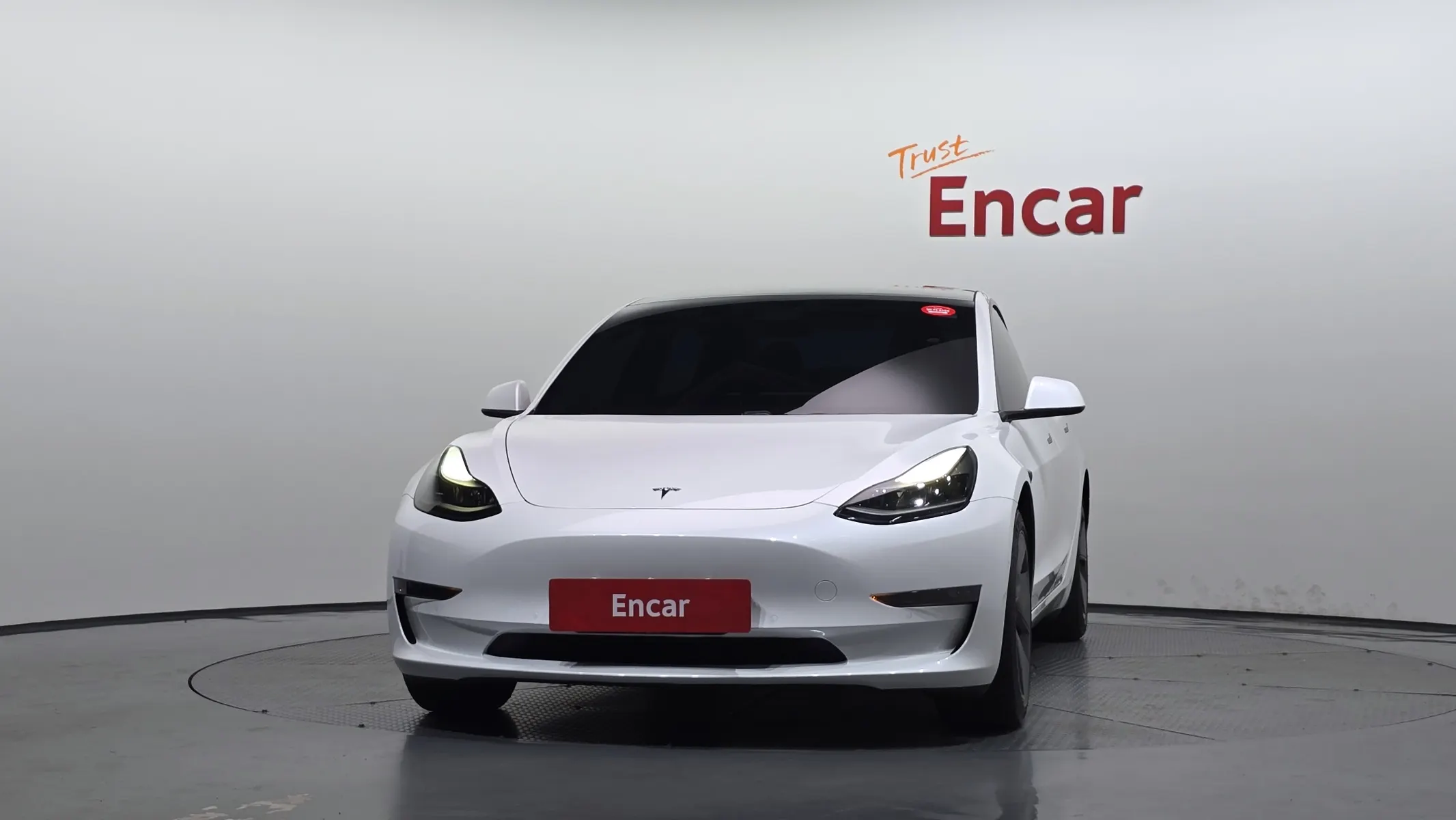 Tesla 3 RWD 2021 2/5