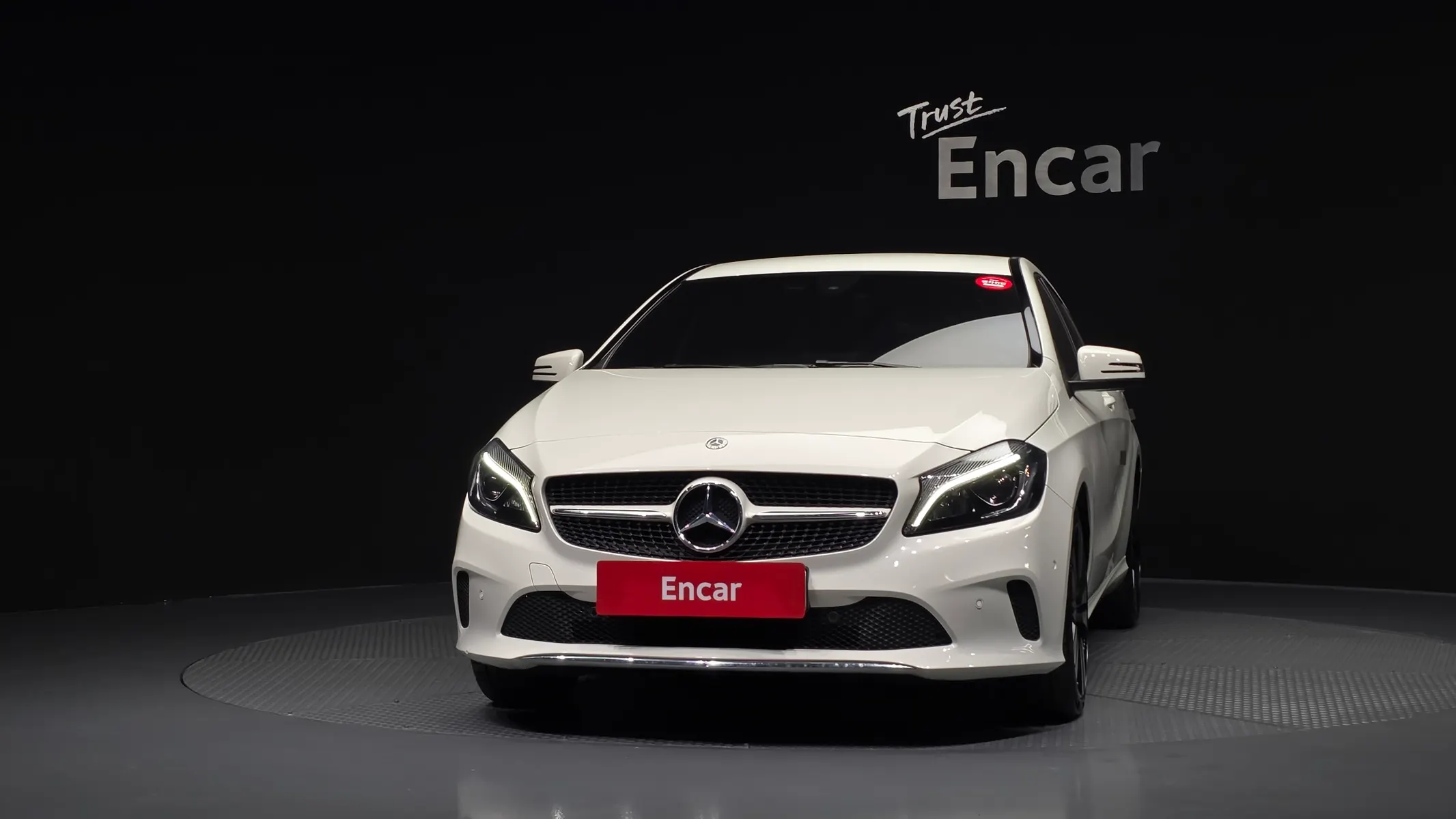 Mercedes-Benz A-Class W176 A200 2018 3/32