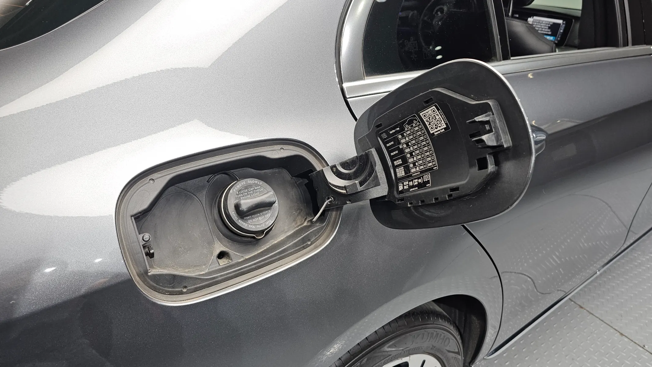 Mercedes-Benz E-Class W213 E300 4MATIC 2018 38/39
