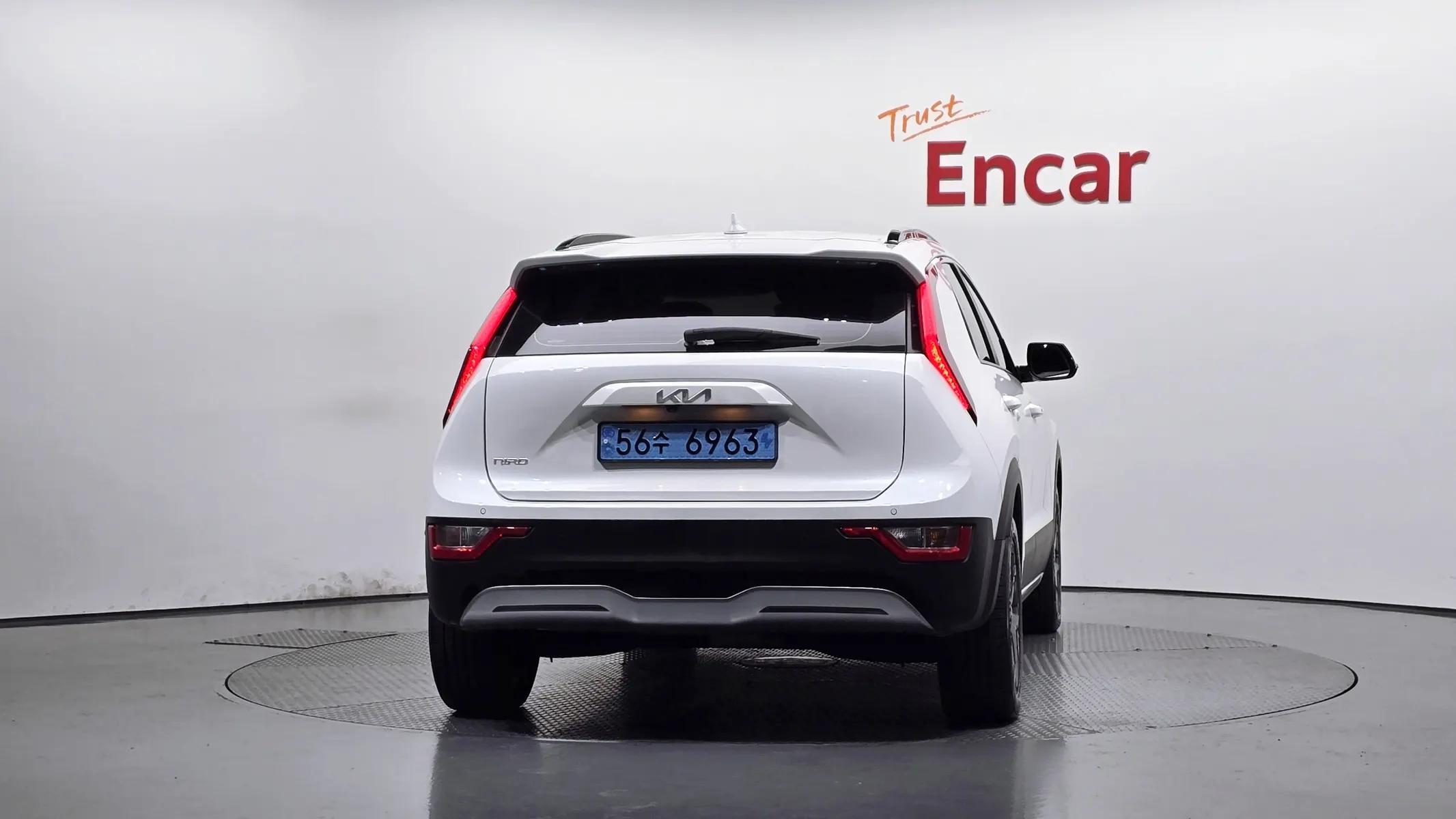 Kia EV 2022 3/5