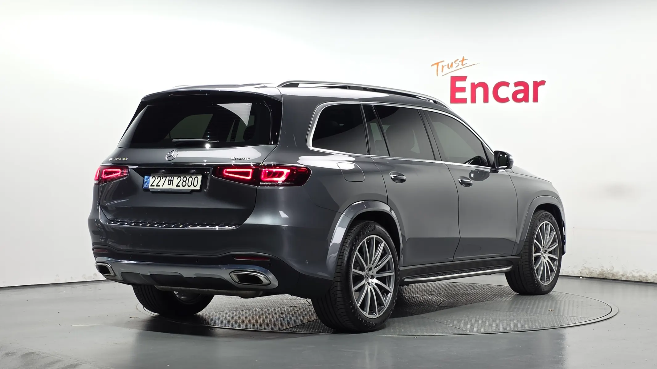Mercedes-Benz GLS-Class X167 GLS580 4MATIC 2021 2/43