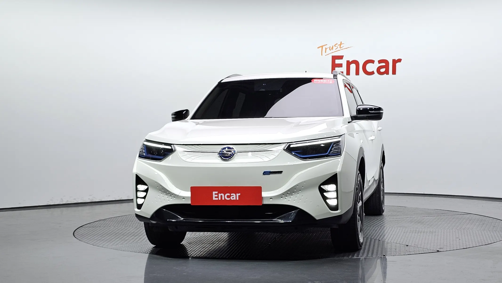 KG Mobility EV () E5 2022 2/5