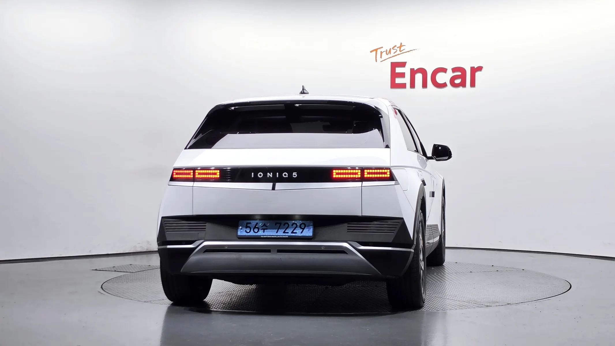 Hyundai Ioniq 5 AWD 2022 3/5