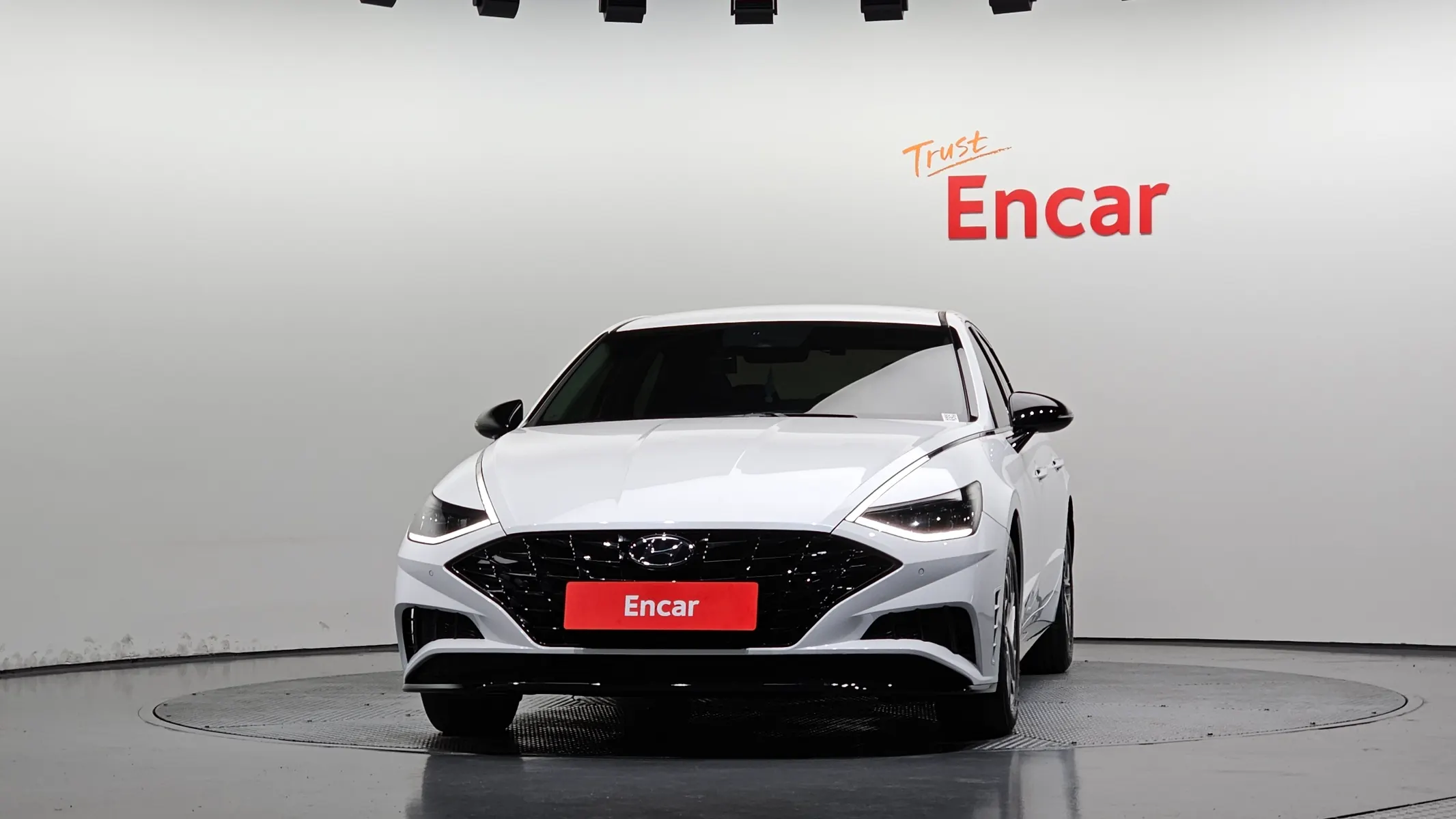 Hyundai (DN8) 2.0 2021 2/5