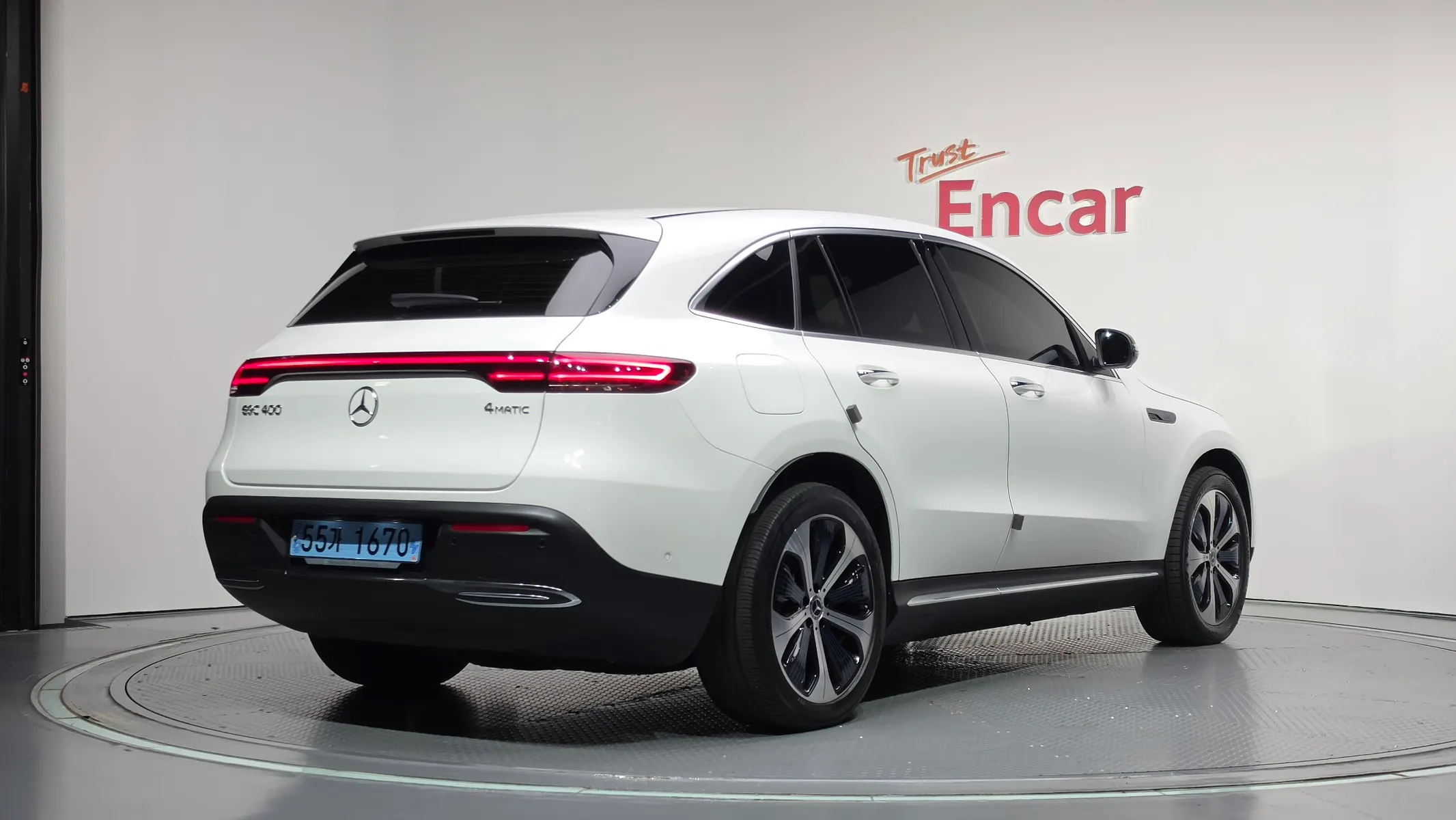 Mercedes-Benz EQC N293 EQC400 4MATIC 2020 2/35
