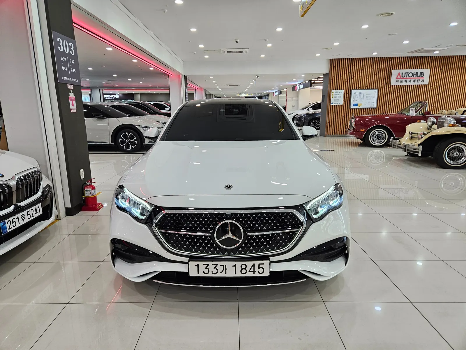 Mercedes-Benz E-Class W214 E200 AMG Line 2025 3/21