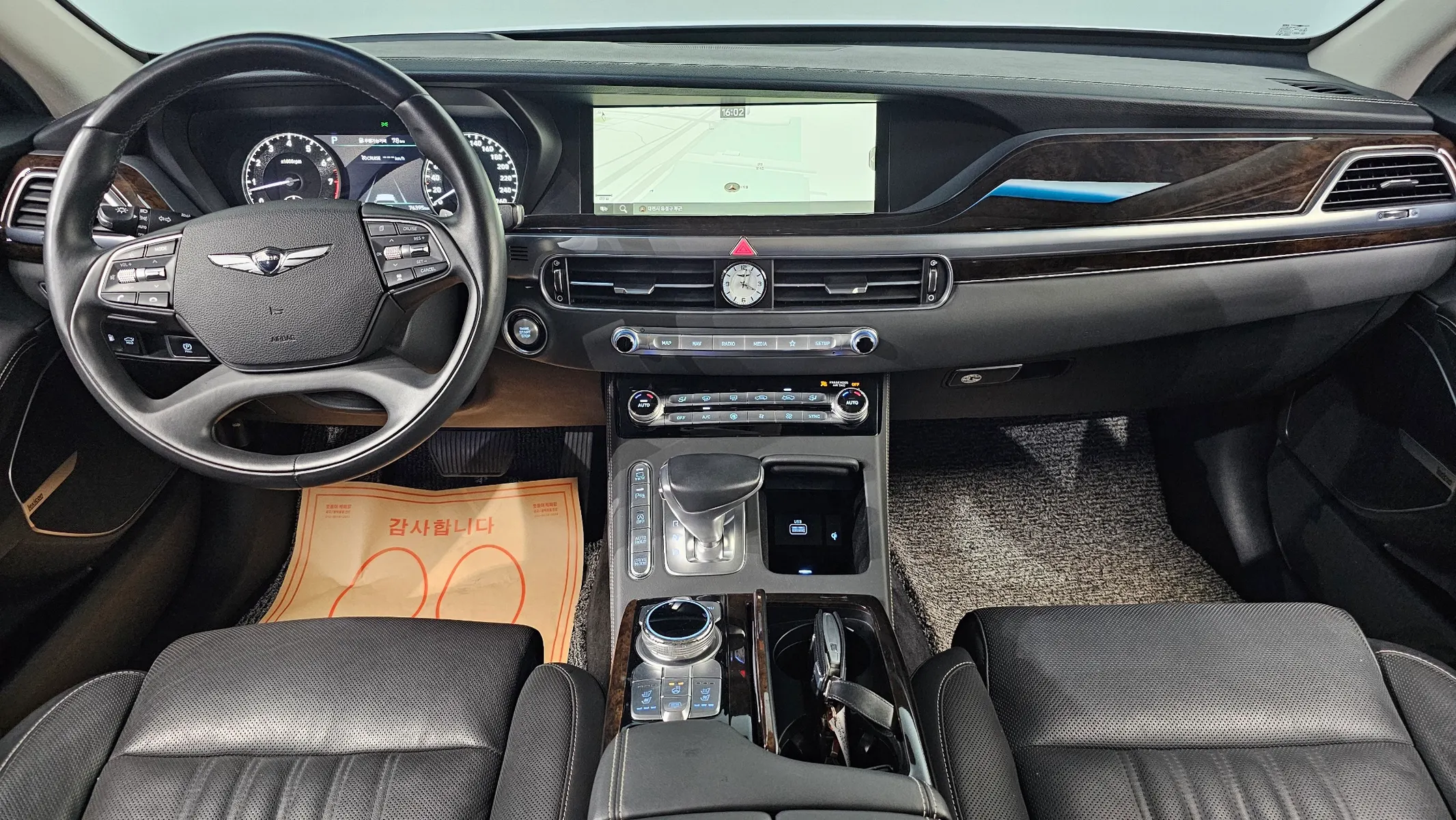 Genesis G90 3.8 AWD 2019 4/5