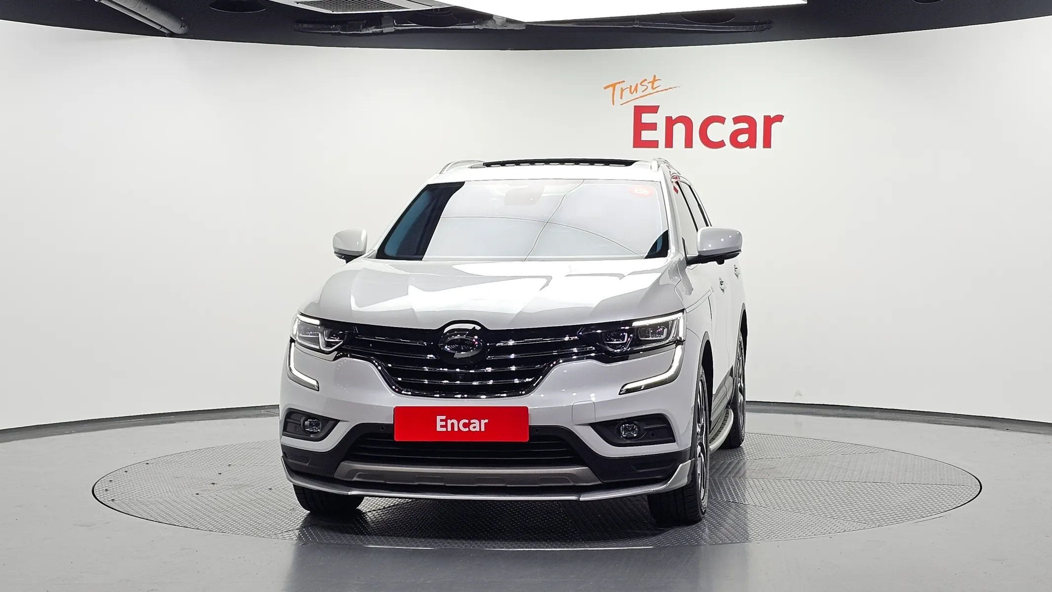 Renault Korea QM6 2WD RE 2018 2/5