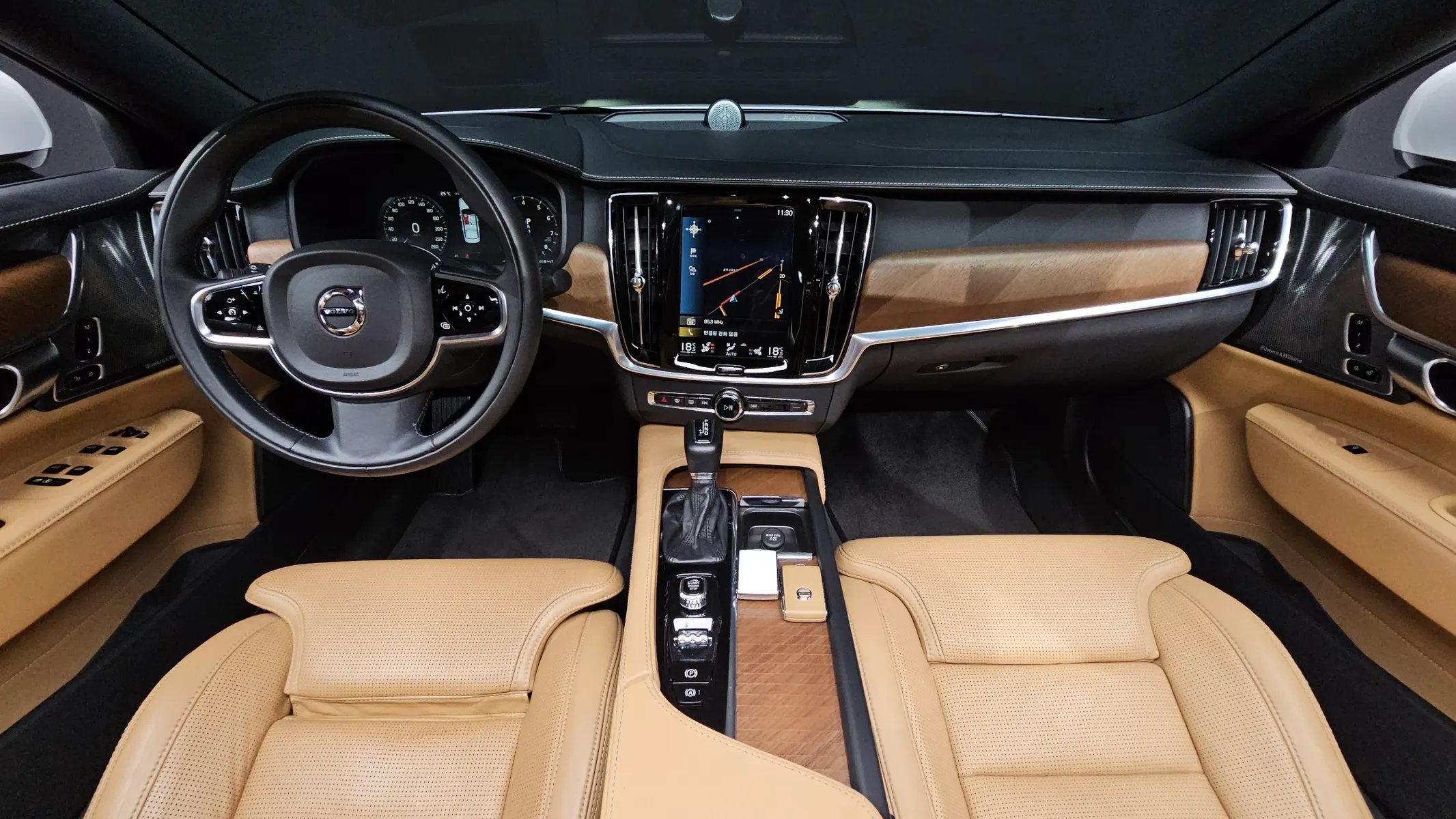 Volvo S90 T5 2019 4/5
