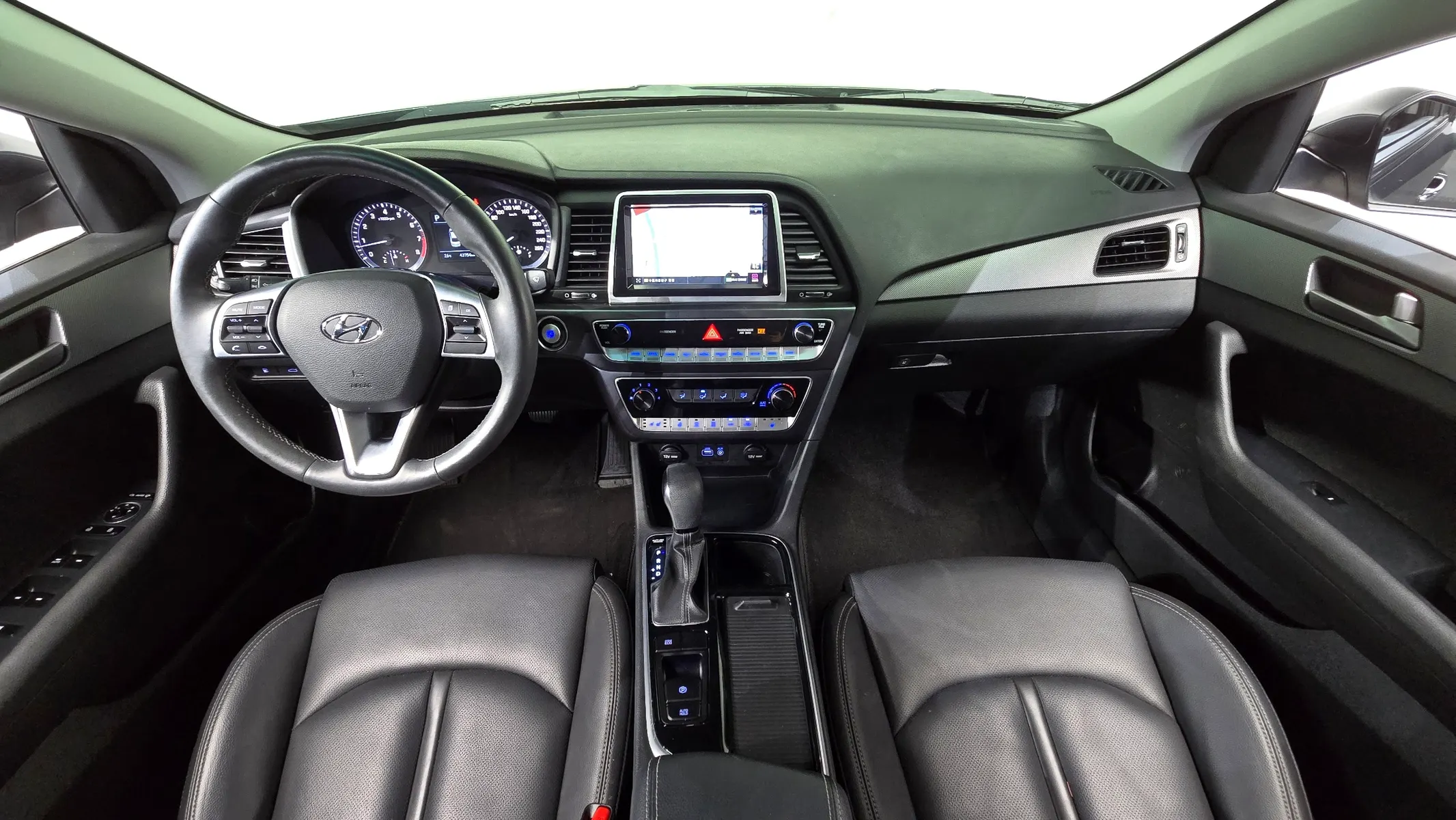 Hyundai 쏘나타 라이즈 2.0 2018 4/5