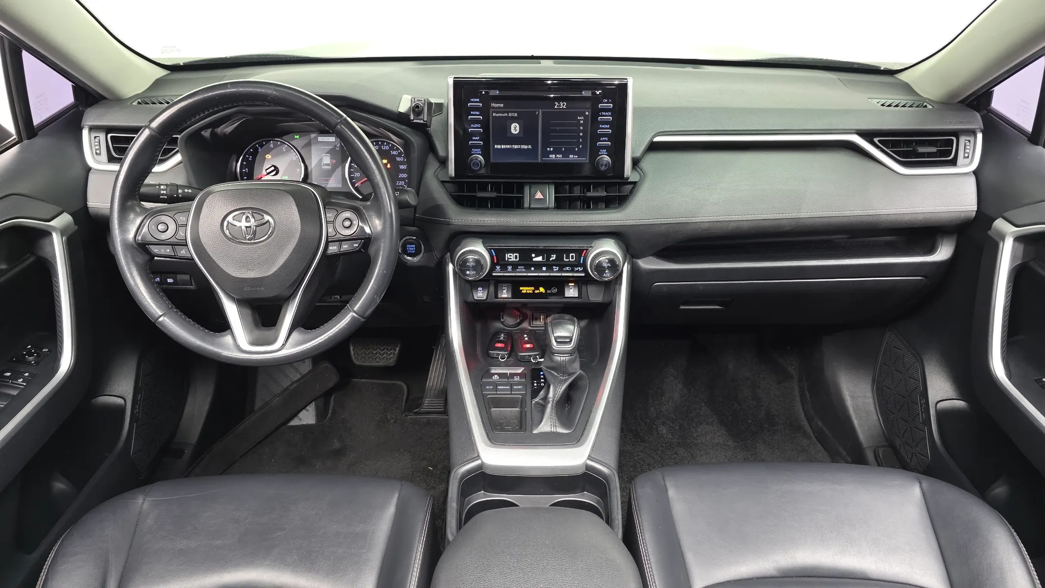 Toyota RAV4 5 2.5 2WD 2019 4/5