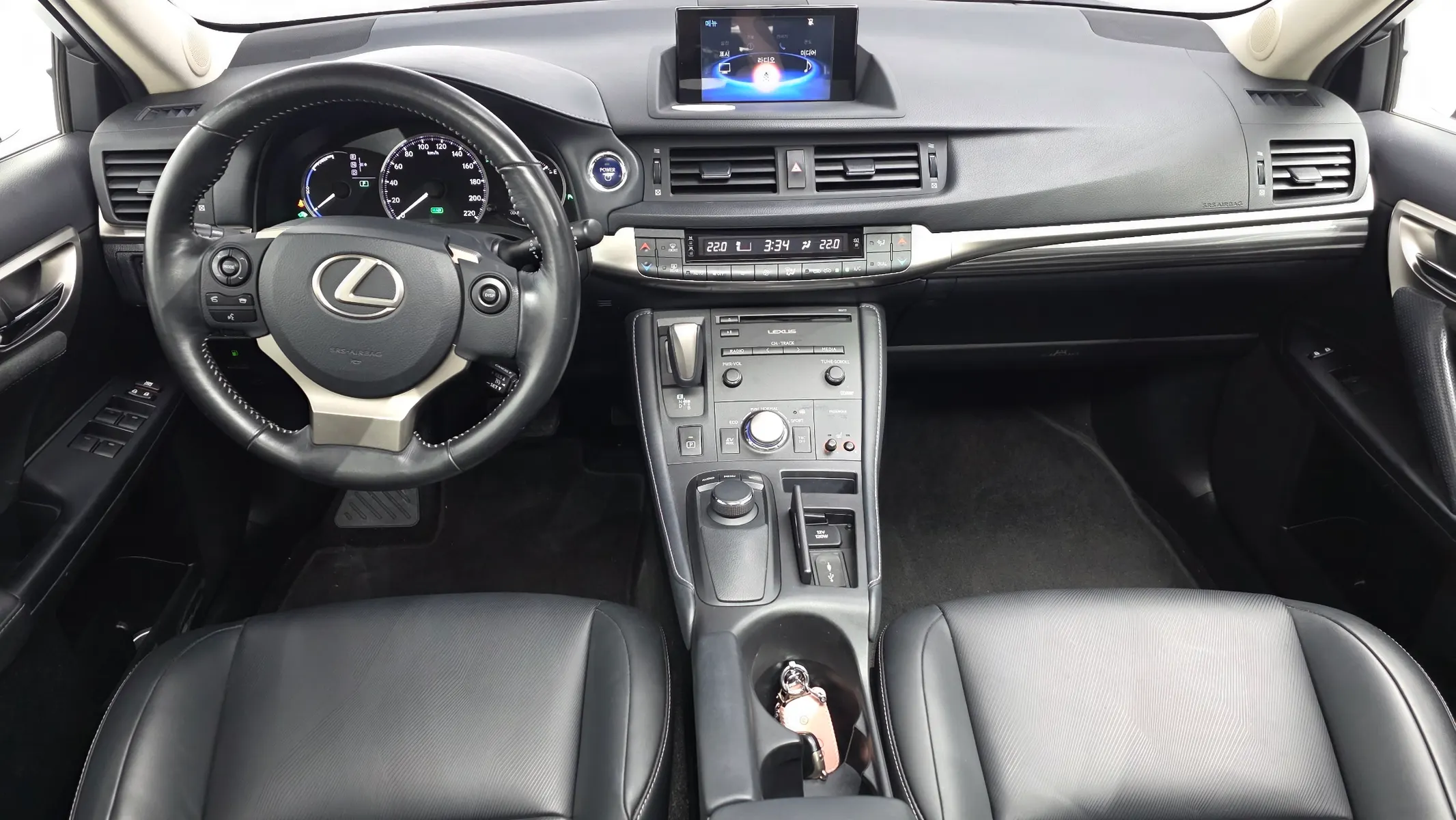 Lexus CT200h 1.8 2018 4/5