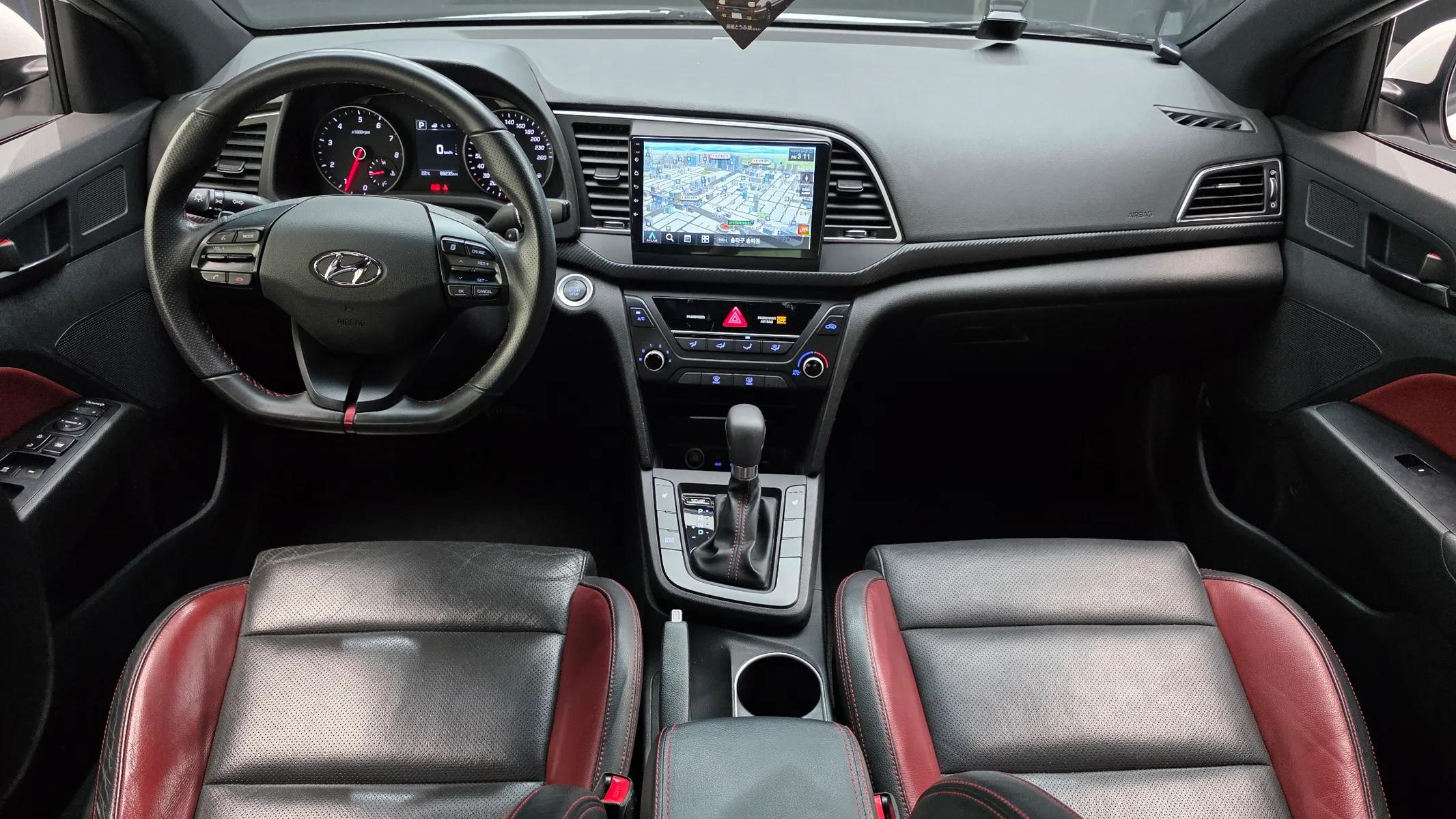 Hyundai AD 1.6 2016 4/5