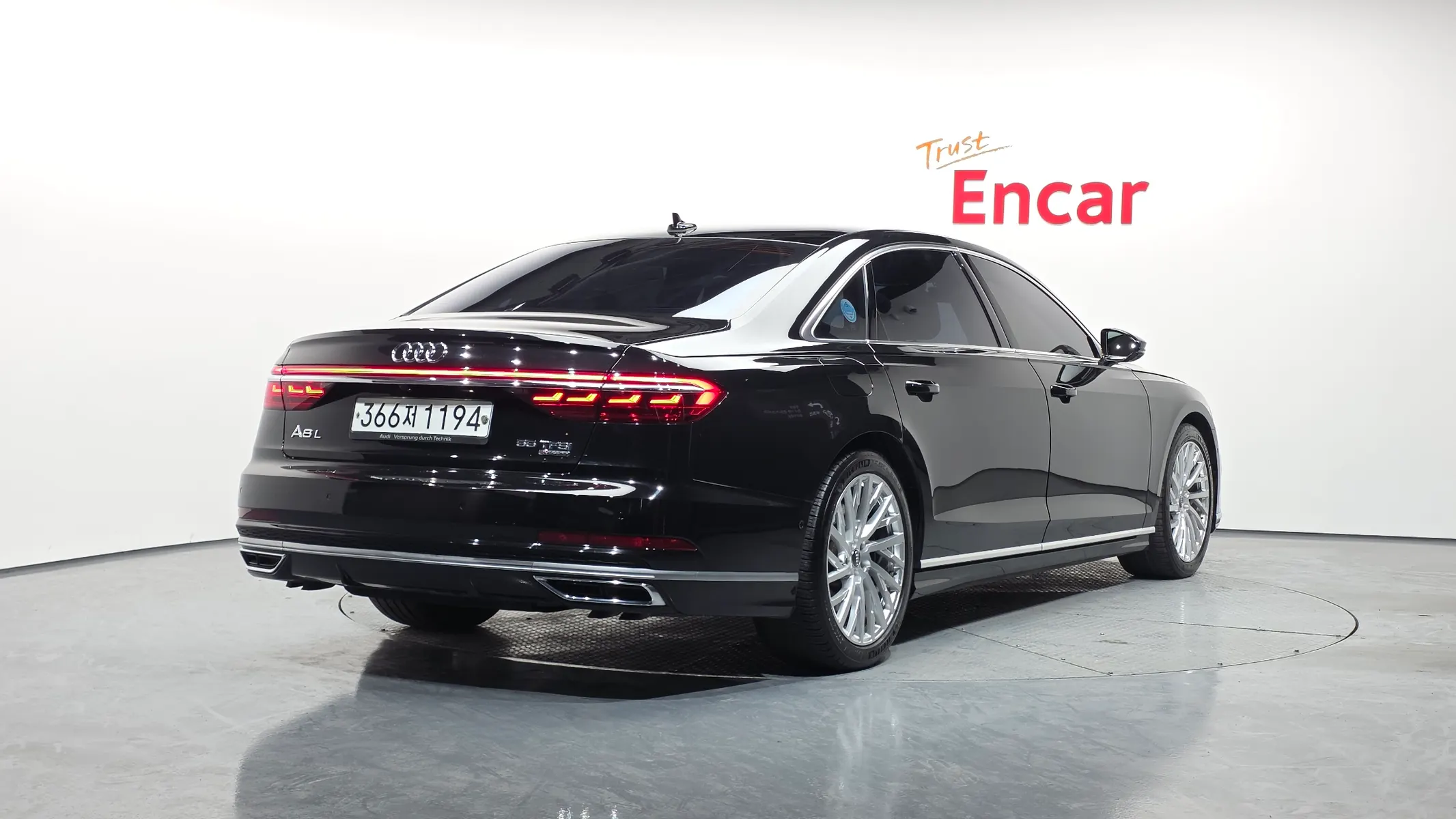 Audi A8 (D5) 55 TFSI LWB 2019 2/21